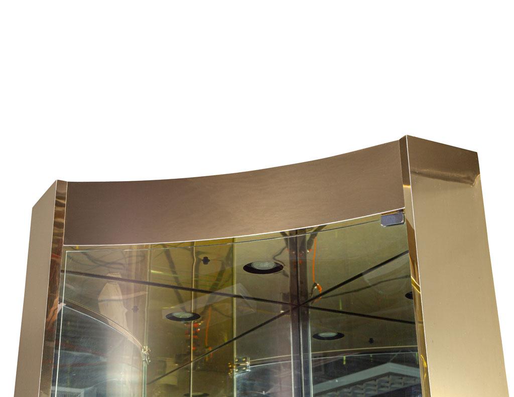 Mid-Century Modern Brass And Glass Corner Curio Display Cabinet 4