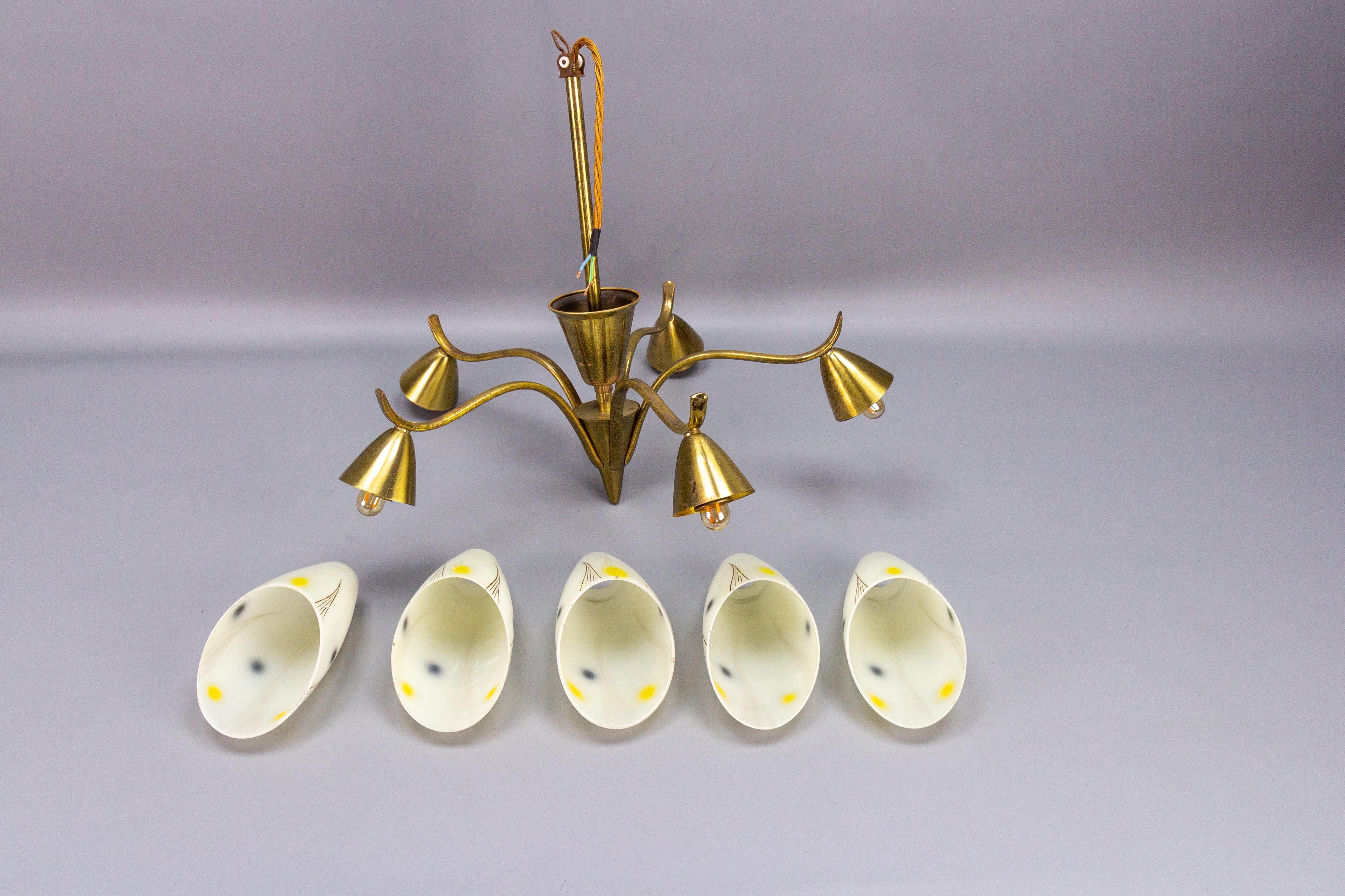Mid-Century Modern Brass and Glass Five-Light Sputnik Chandelier, ca. 1950 For Sale 9
