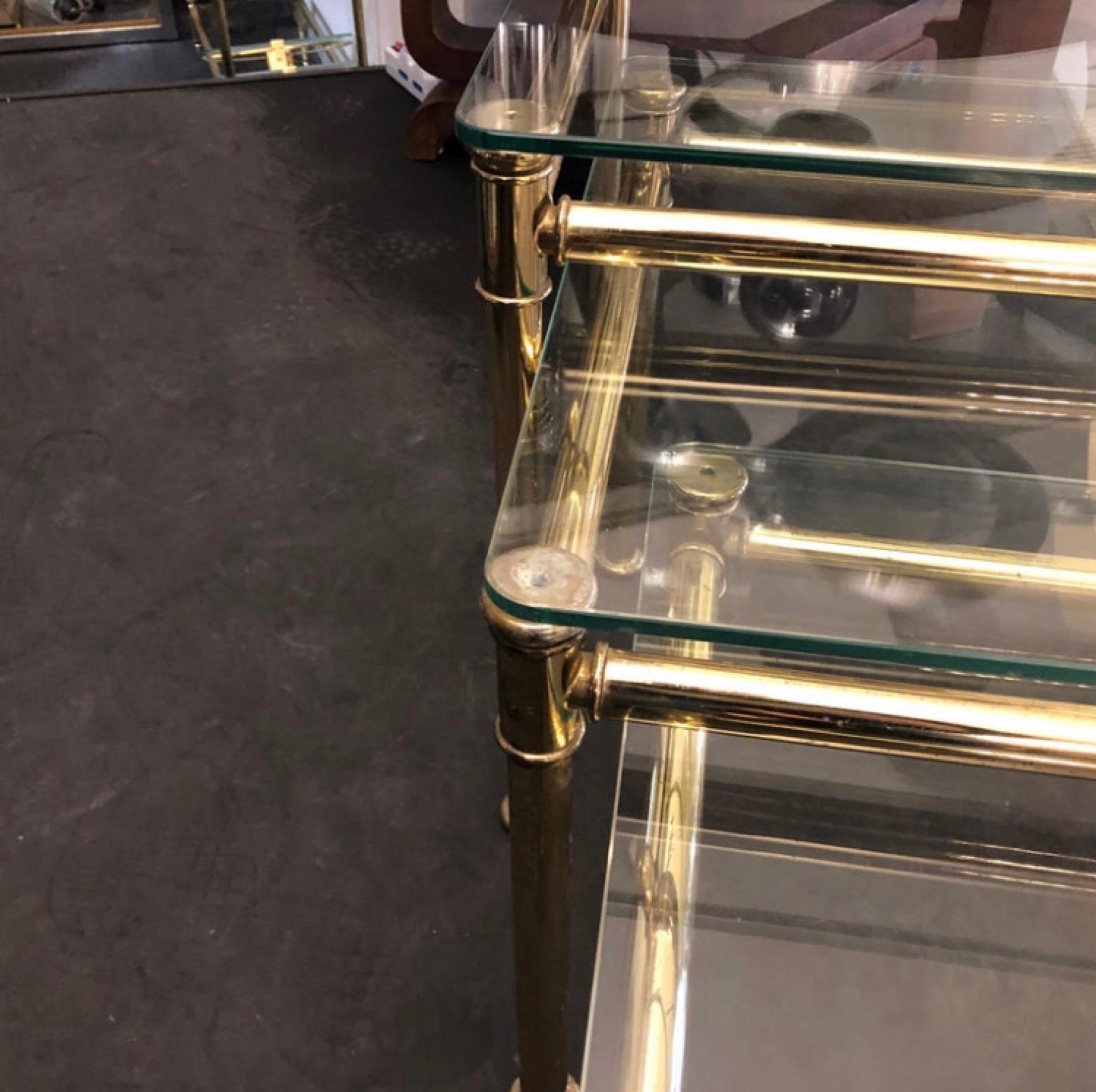 20th Century Three 1960s Mid-Century Modern Brass and Glass Italian Nesting Square Tables For Sale