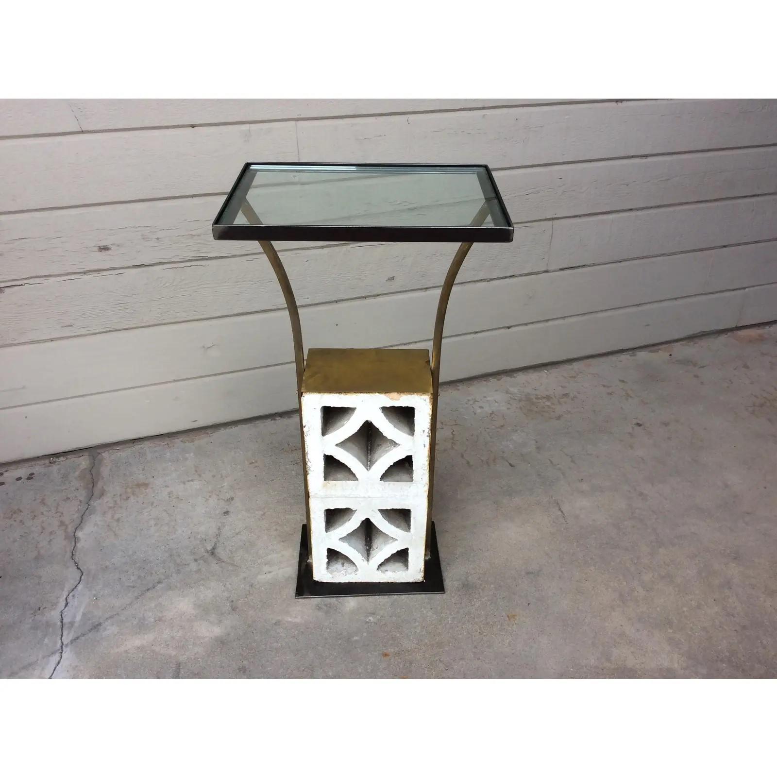 20th Century Mid-Century Modern Brass and Glass Side Table For Sale
