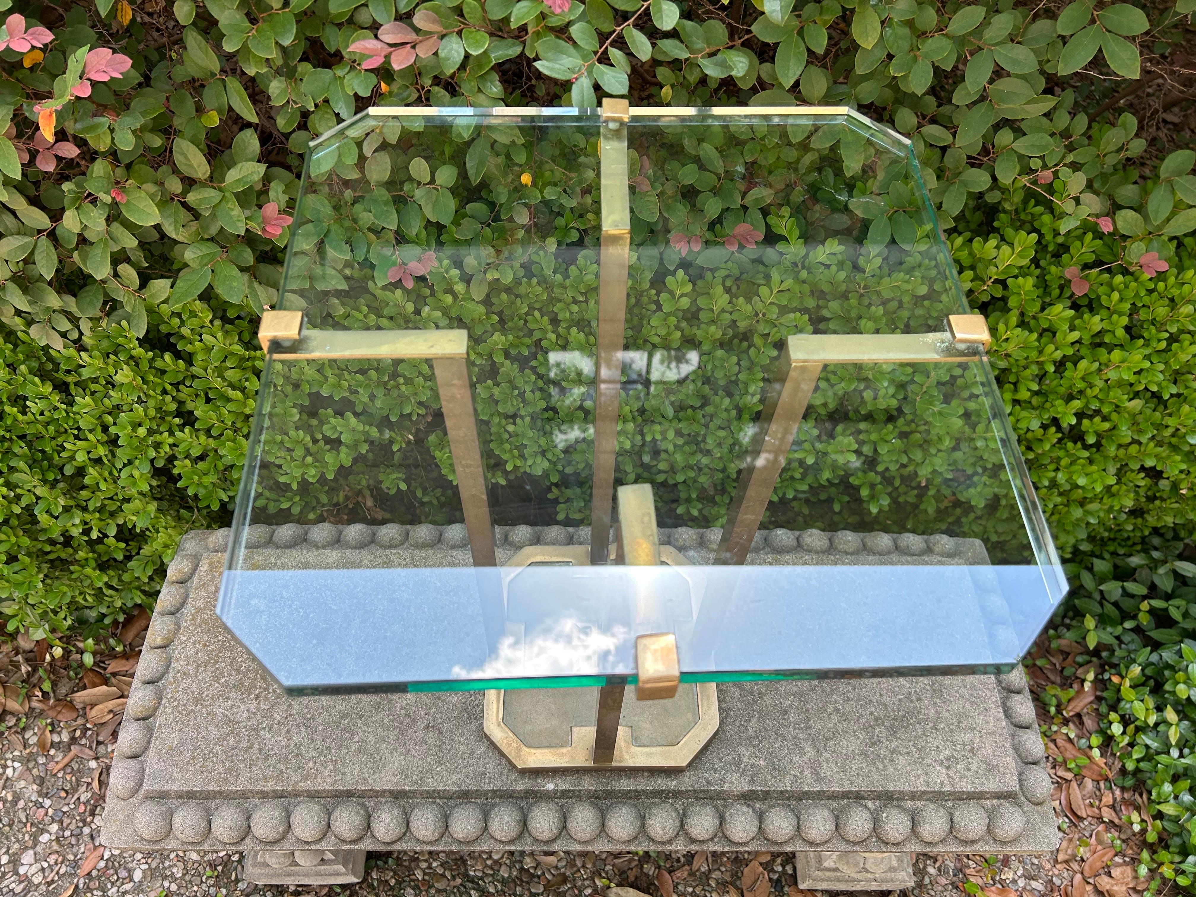 Mid Century Modern Brass And Glass Table By Peter Ghyczy In Good Condition In Houston, TX