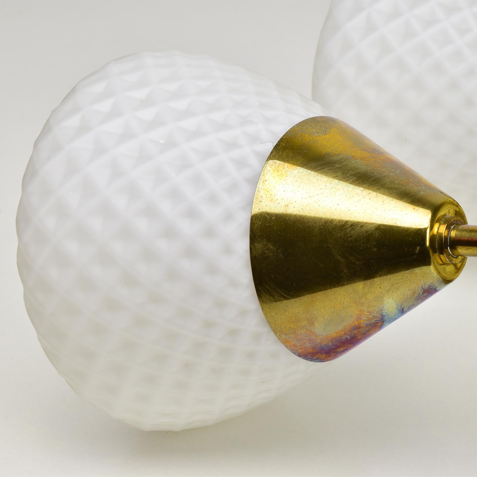 Mid-Century Modern Brass and Glass Wall Sconces with Diamond Pattern Shades For Sale 5