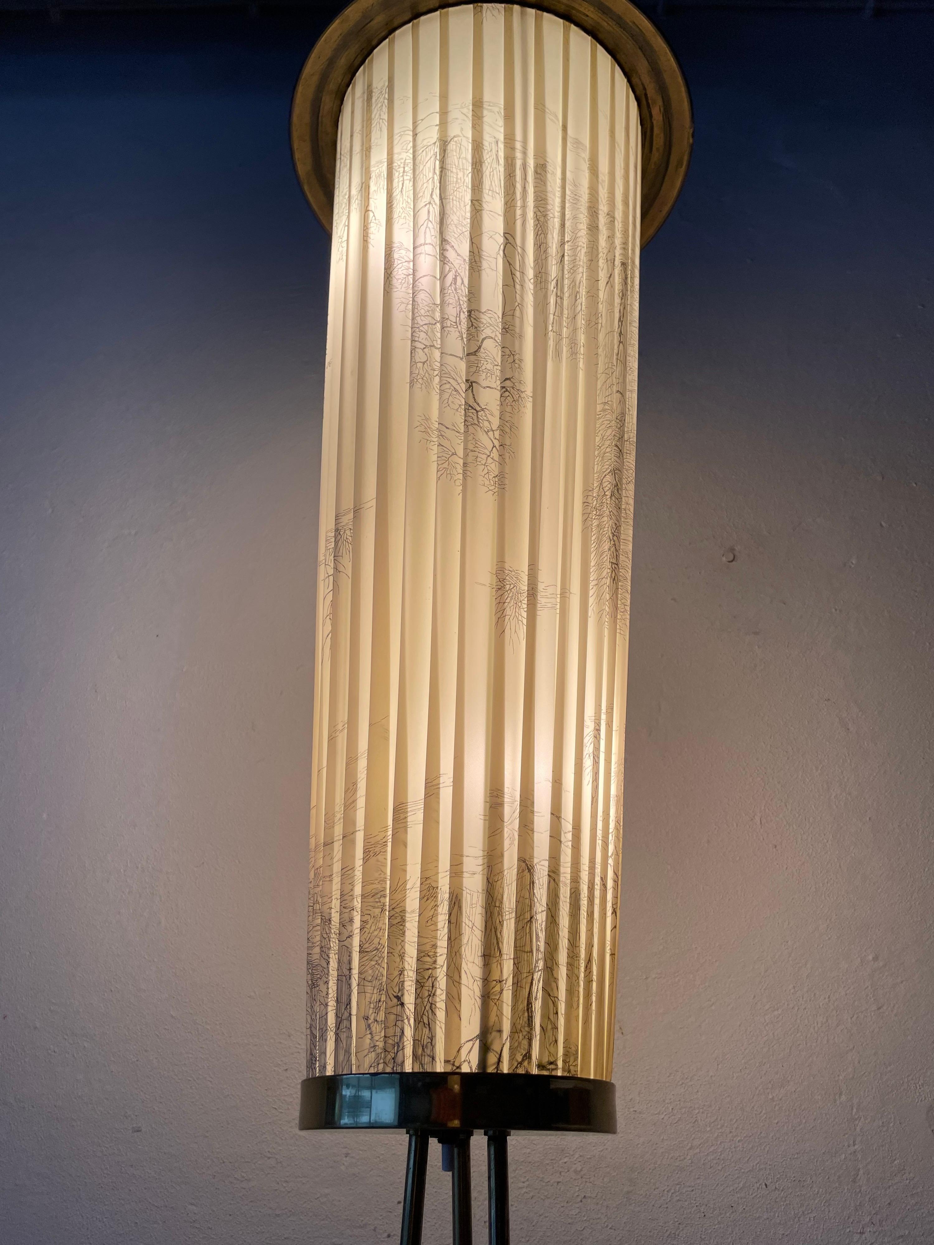 Moderne Stehlampe aus Messing und illustriertem Stoff aus der Mitte des Jahrhunderts, 1950er Jahre, Deutschland im Angebot 12