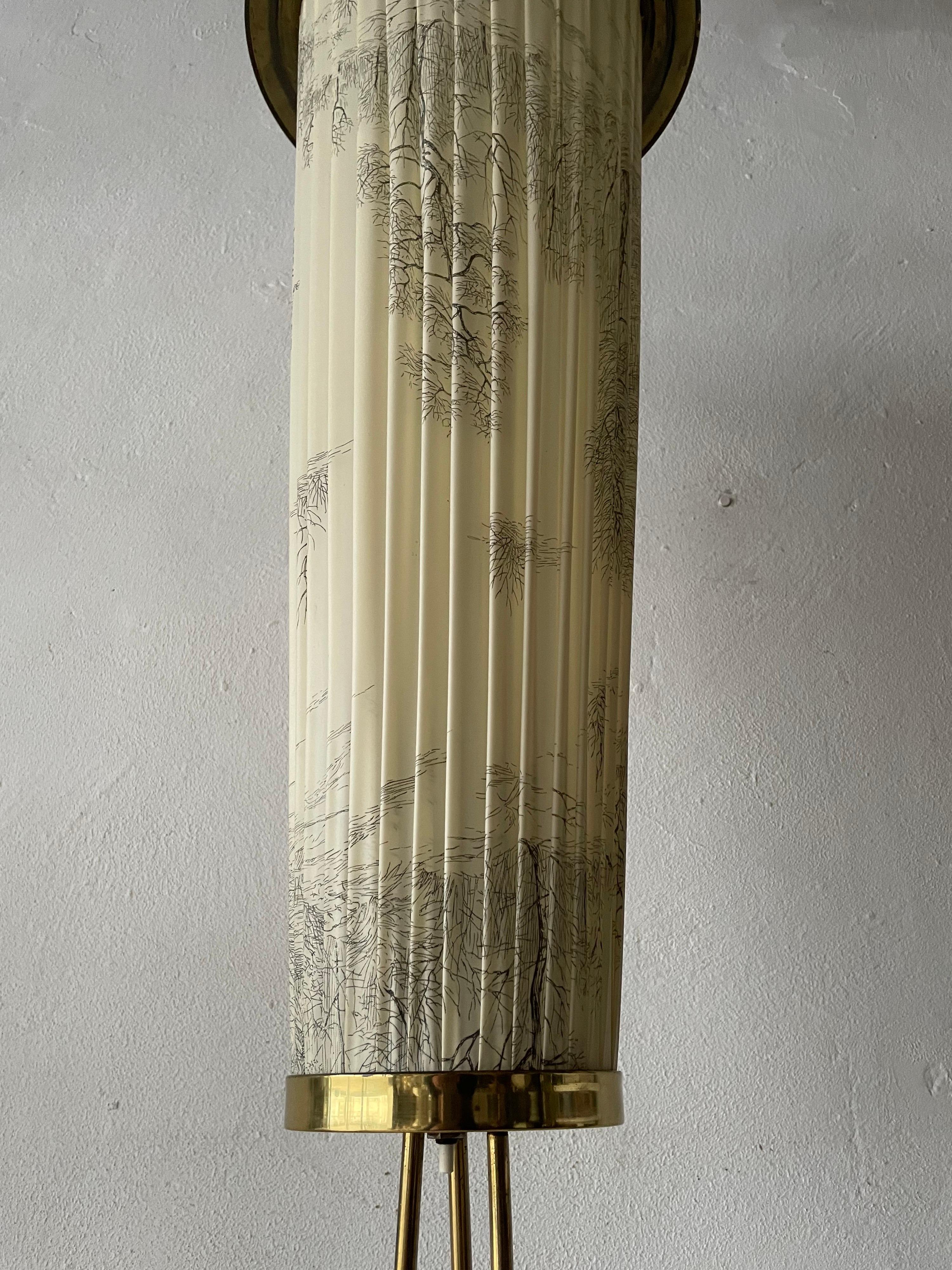 Mid-Century Modern Brass and Illustrated Fabric Floor Lamp, 1950s, Germany For Sale 5