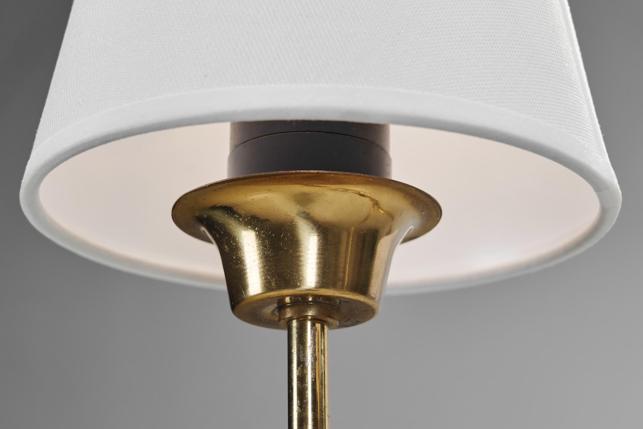 Mid-Century Modern Brass and Lacquered Metal Floor Lamp, Sweden 1950s 6
