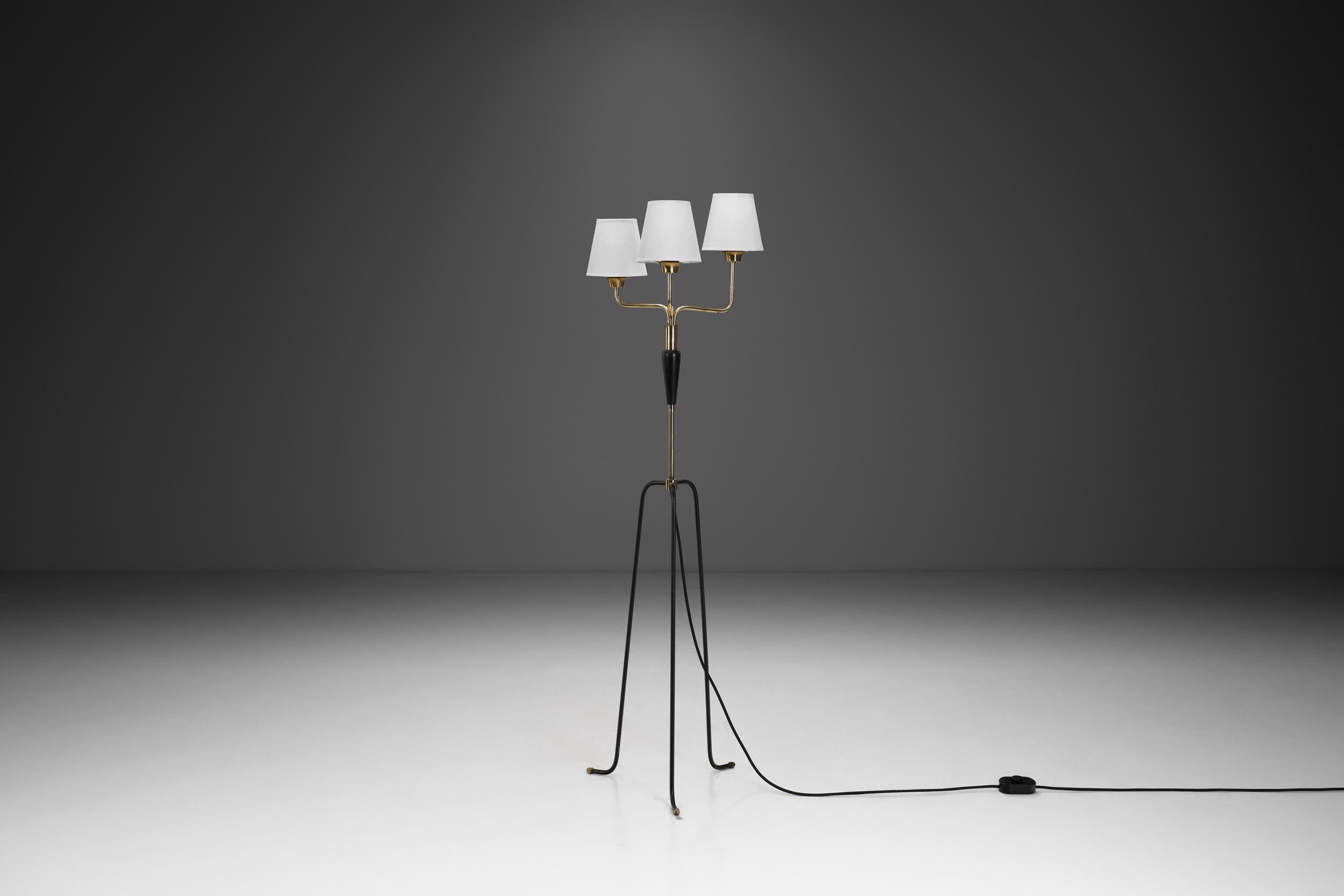 Mid-20th Century Mid-Century Modern Brass and Lacquered Metal Floor Lamp, Sweden 1950s