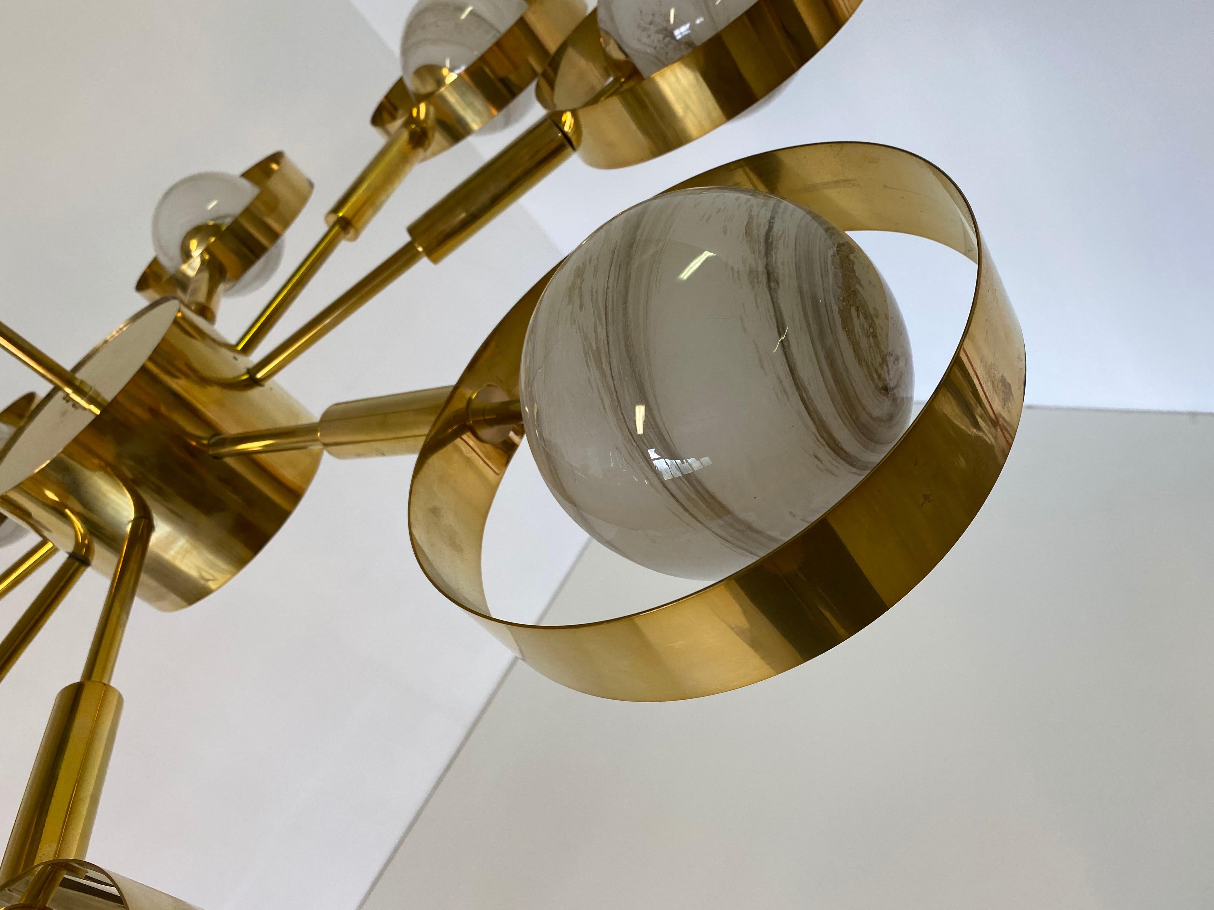 Mid-Century Modern Brass and Murano Glass Chandelier 7
