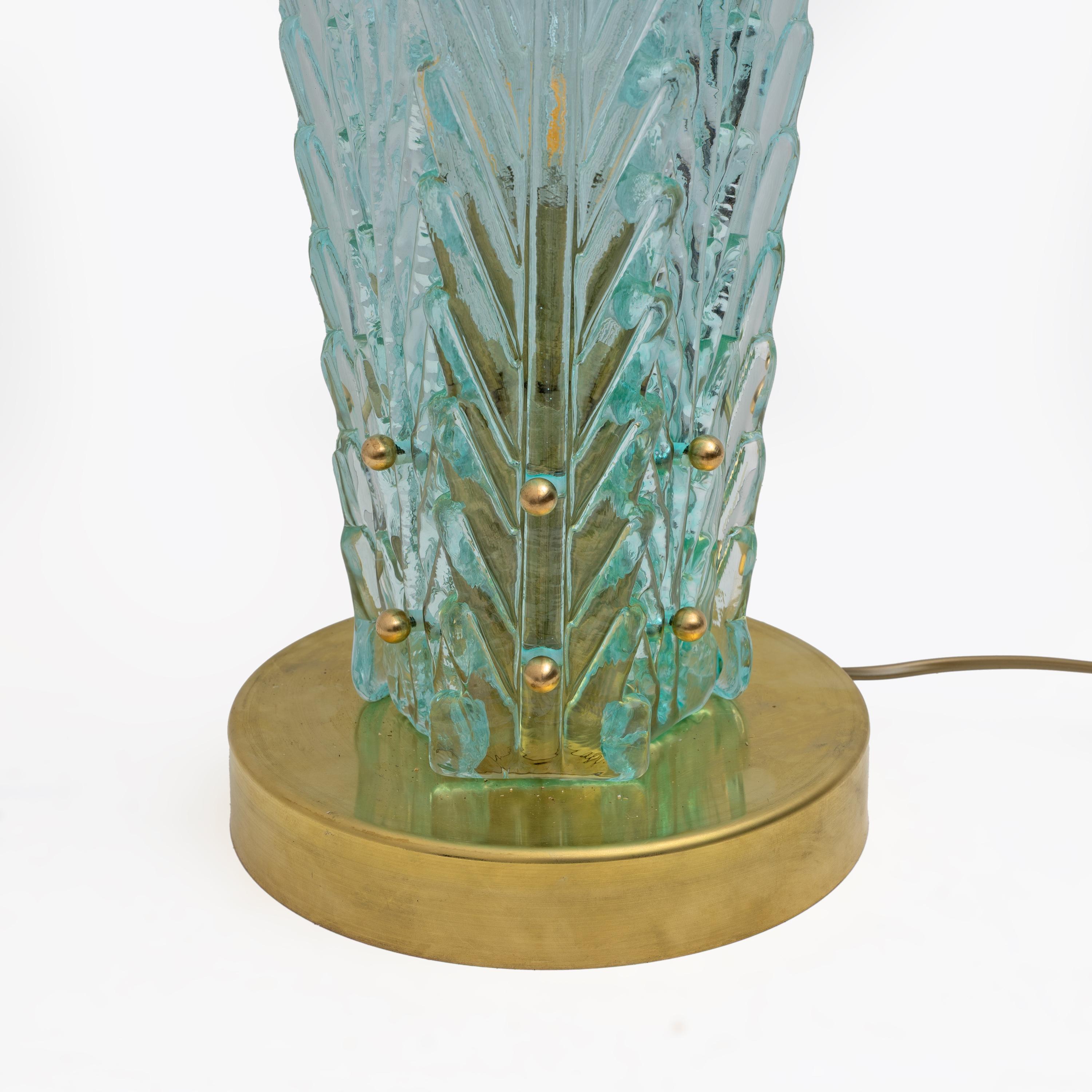 Lámparas de sobremesa de latón y cristal de Murano de mediados de siglo Contemporáneo en venta