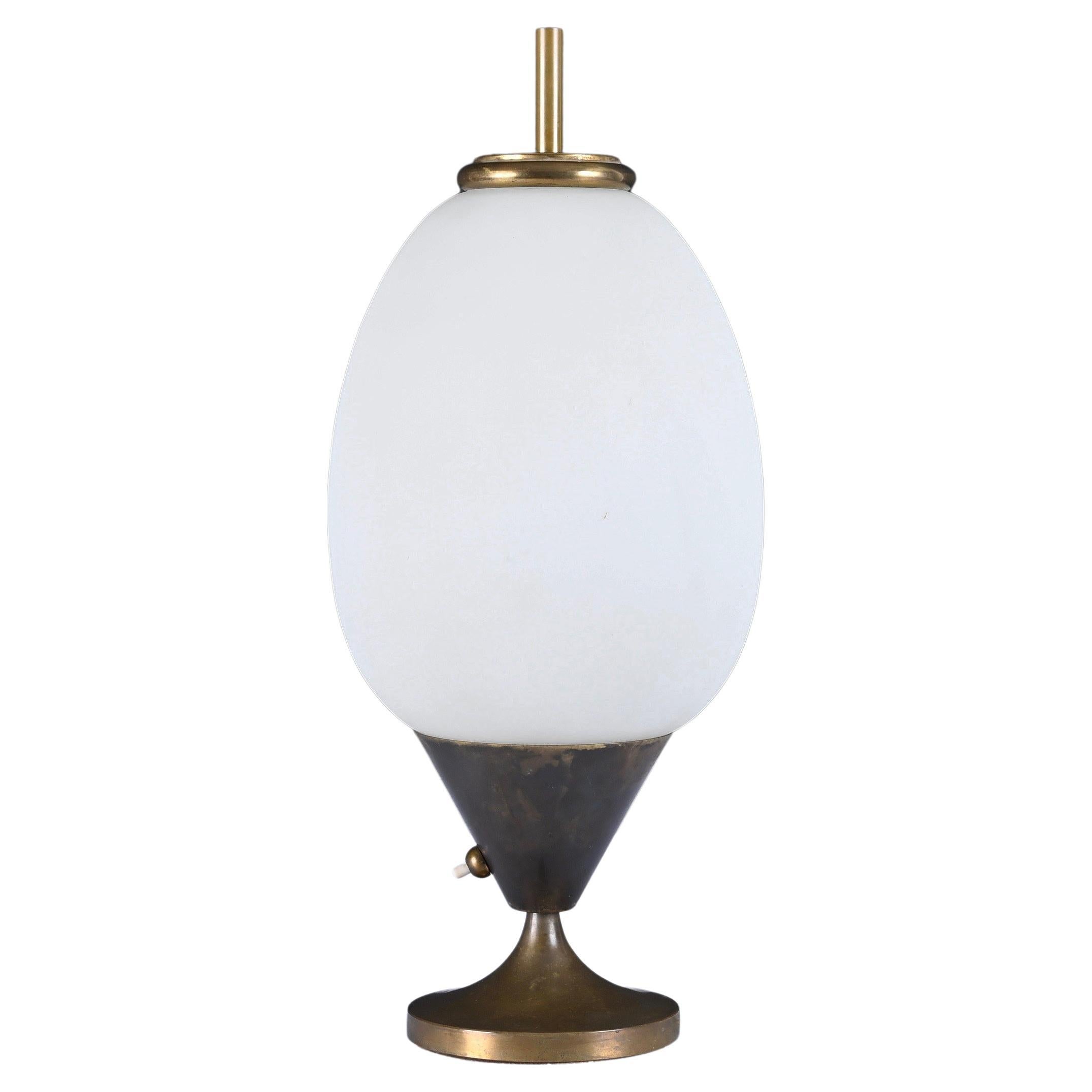 Mid-Century Modern Brass and Opaline Glass Egg-Shaped Italian Table Lamp, 1950s
