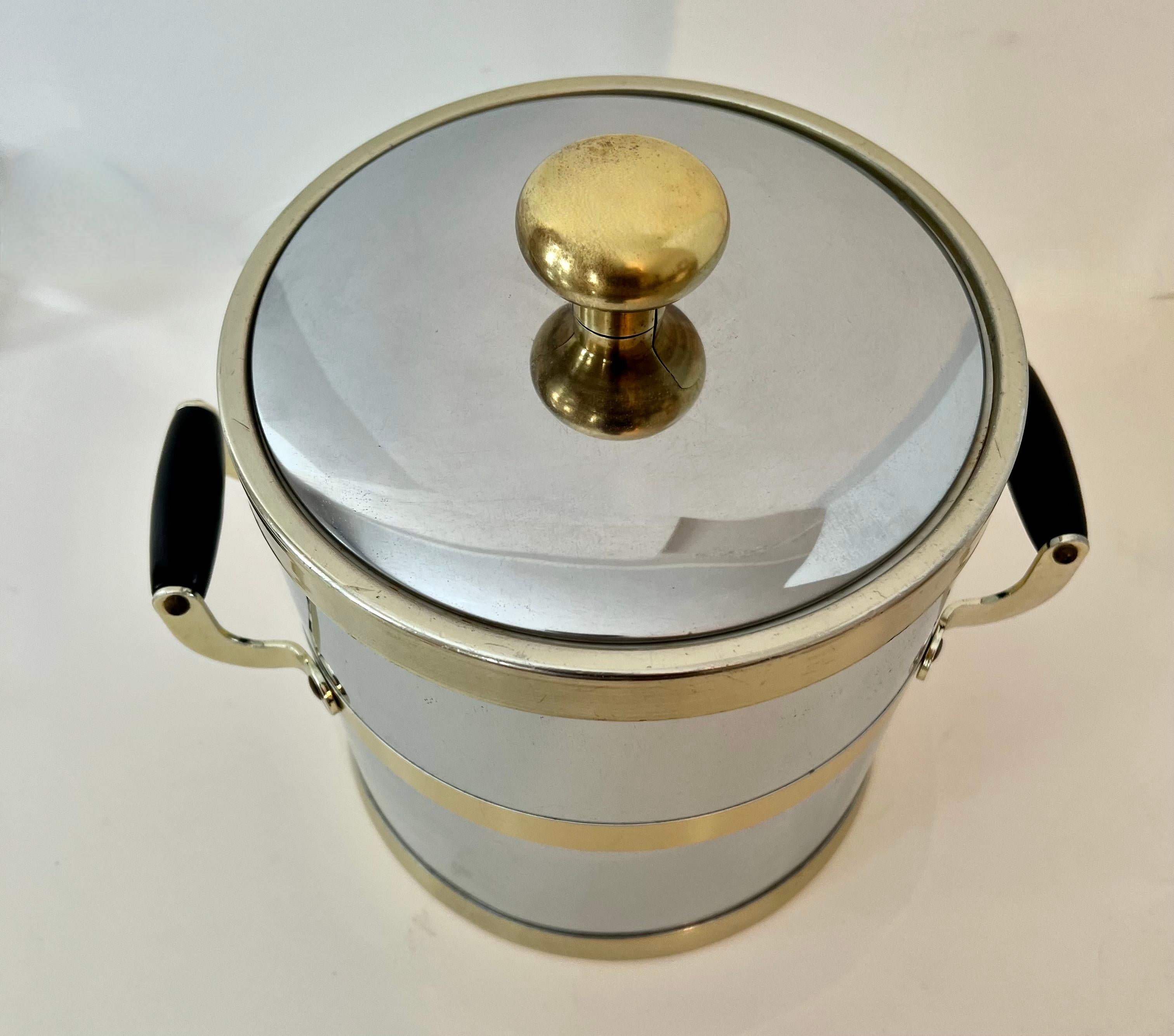 Mid-Century Modern Brass and Polished Chrome Ice Bucket For Sale 3