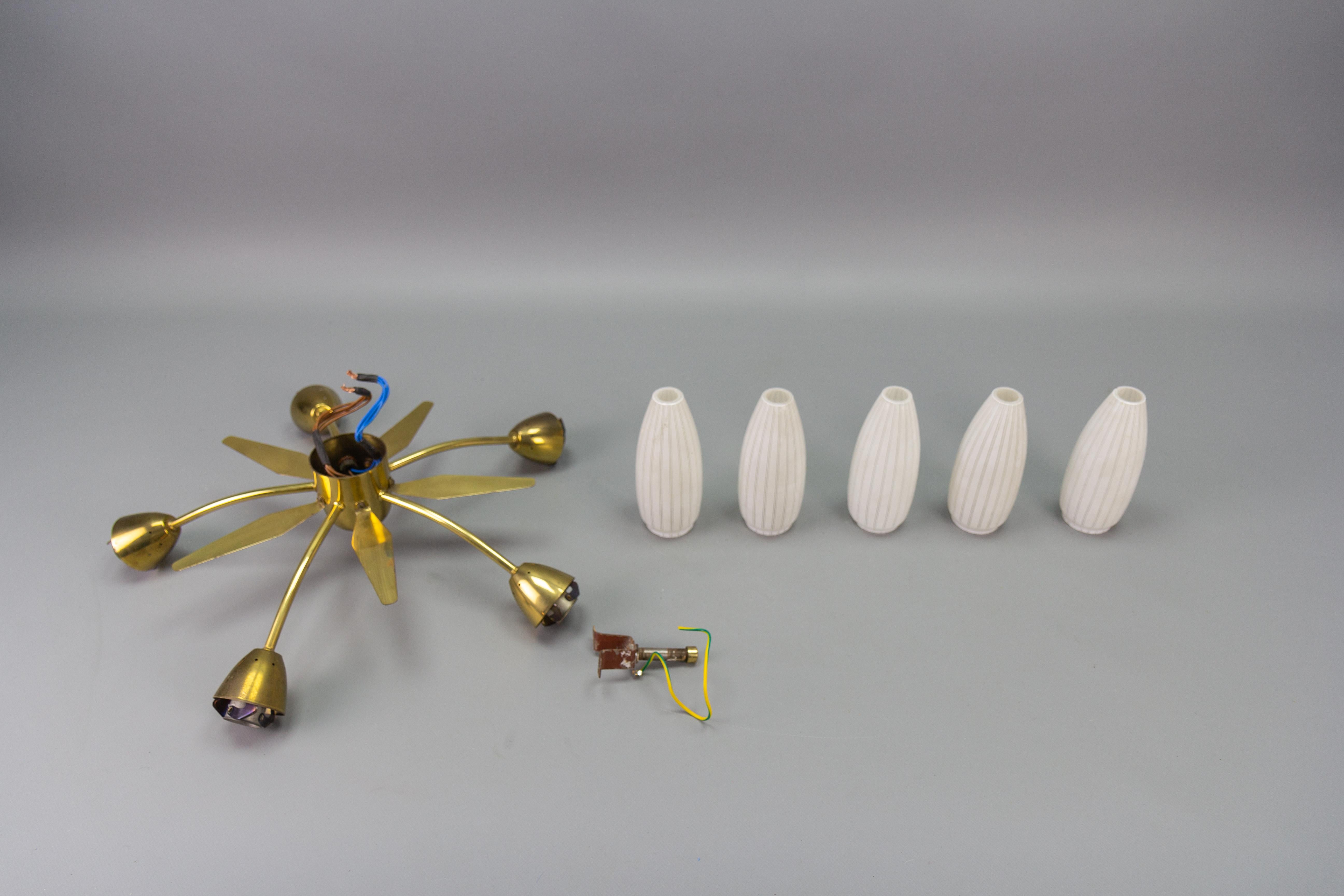 Mid-Century Modern Brass and White Glass Five-Light Sputnik Flush Mount, Italy For Sale 9