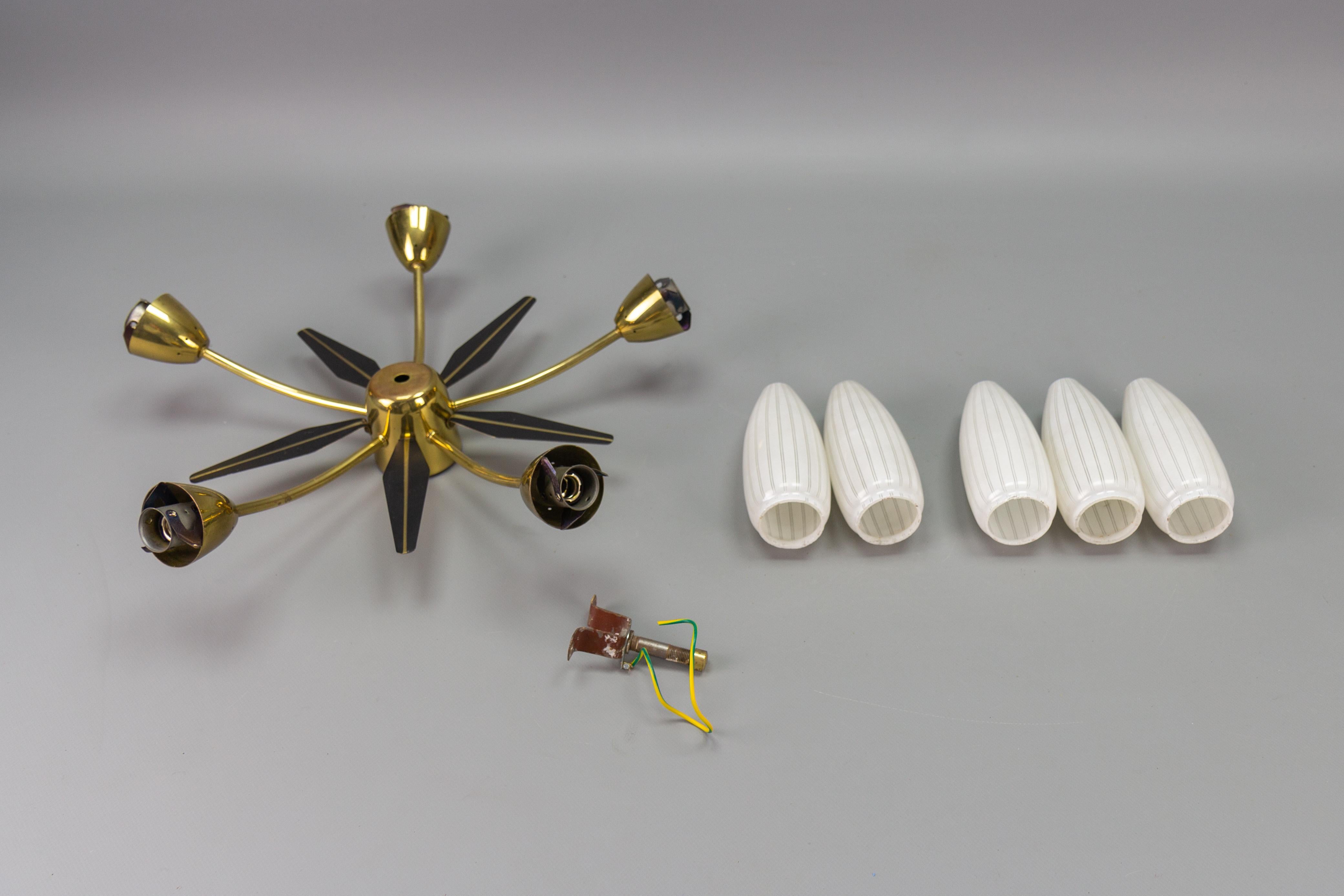 Mid-Century Modern Brass and White Glass Five-Light Sputnik Flush Mount, Italy For Sale 10