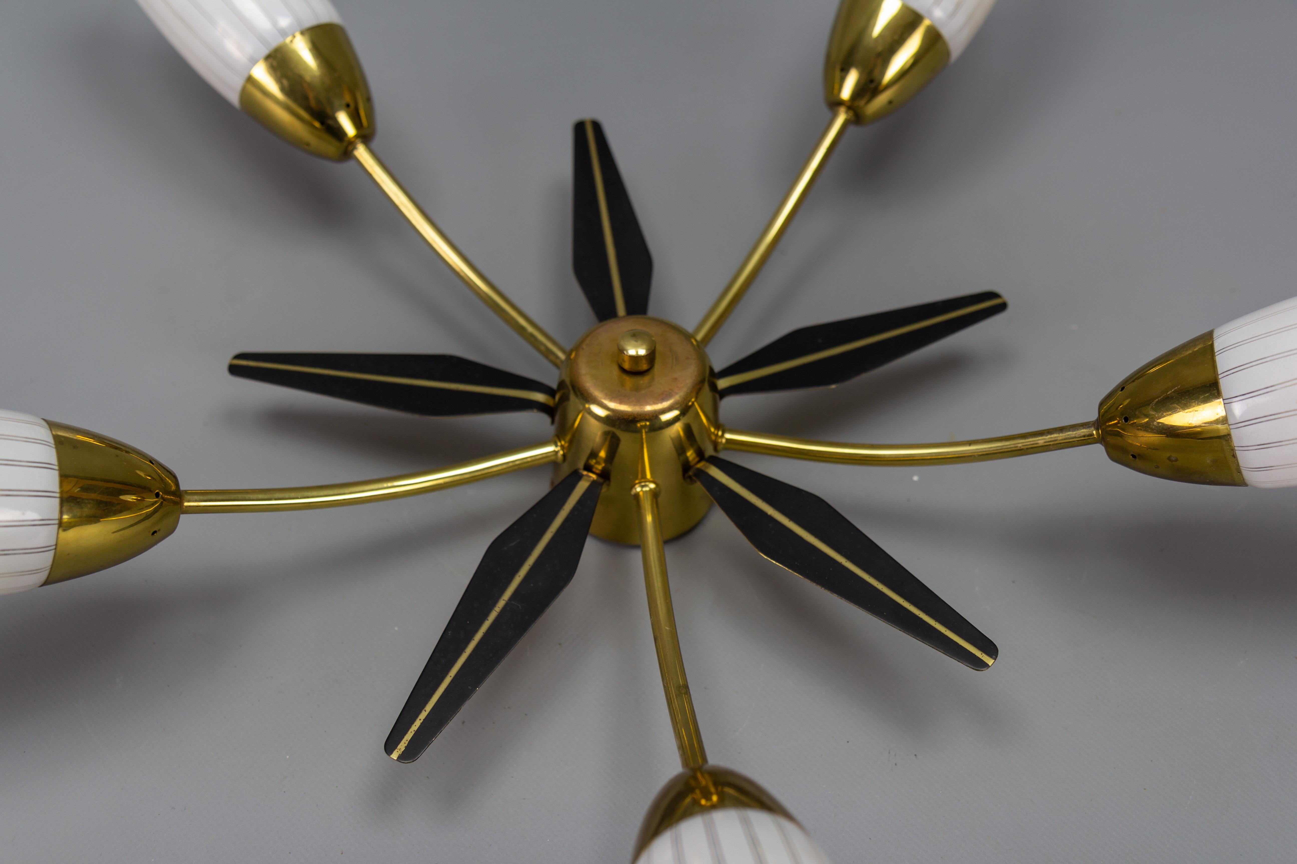 Mid-Century Modern Brass and White Glass Five-Light Sputnik Flush Mount, Italy In Good Condition For Sale In Barntrup, DE