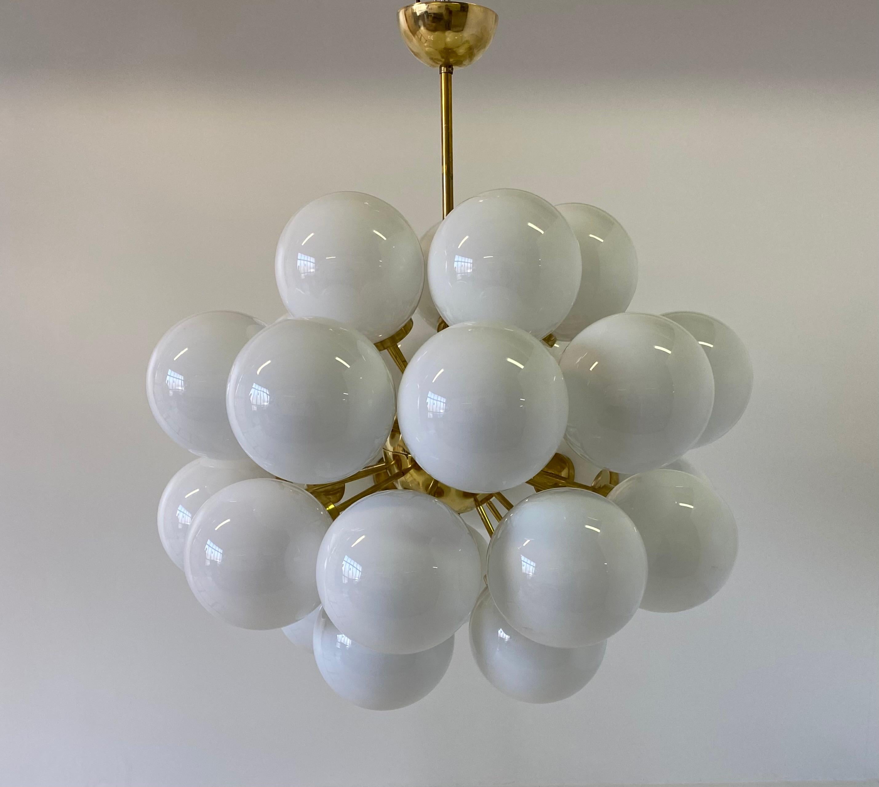Contemporary Mid-Century Modern Brass and White Murano Glass Spheres Chandelier