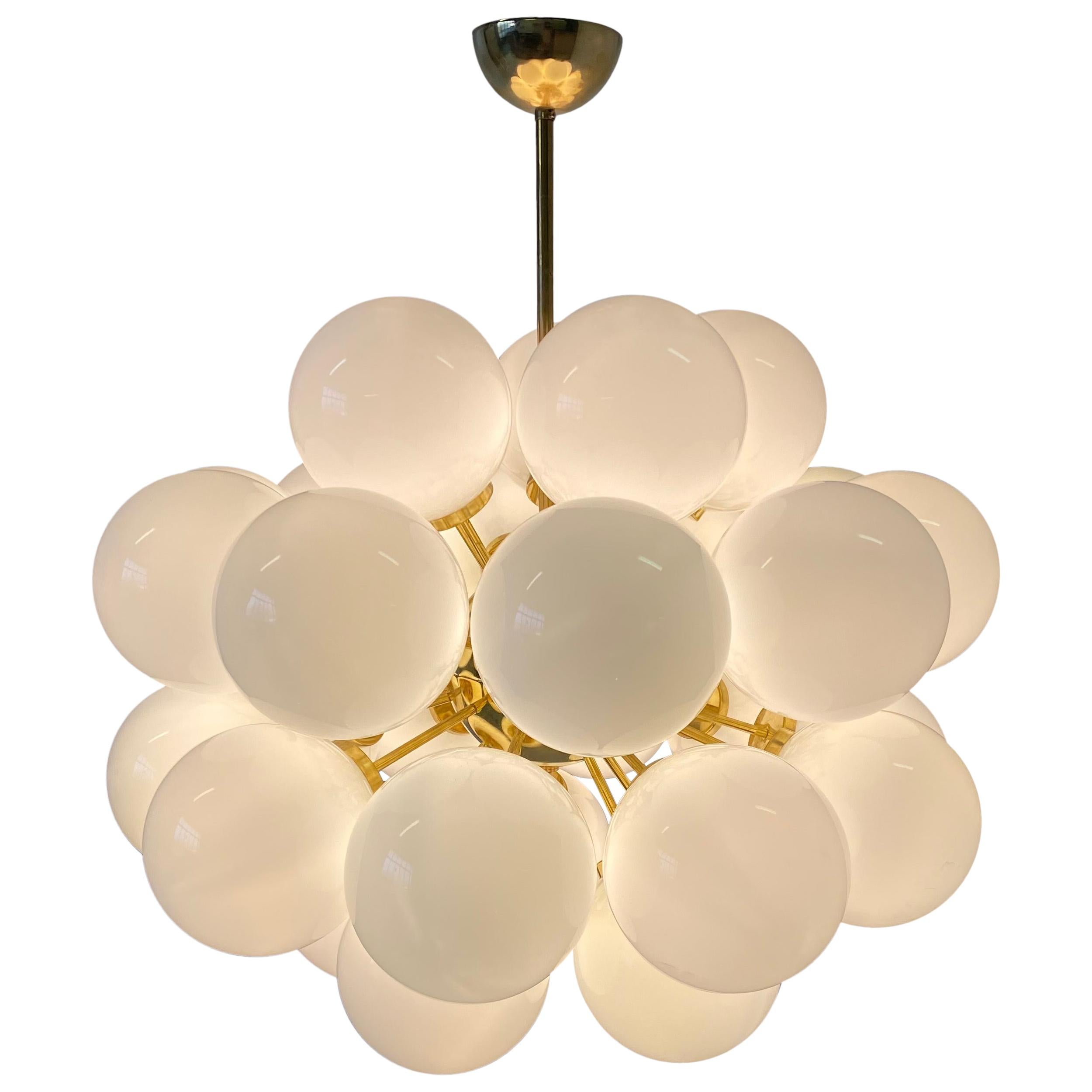 MidCentury Modern Brass and White Murano Glass Spheres Chandelier For