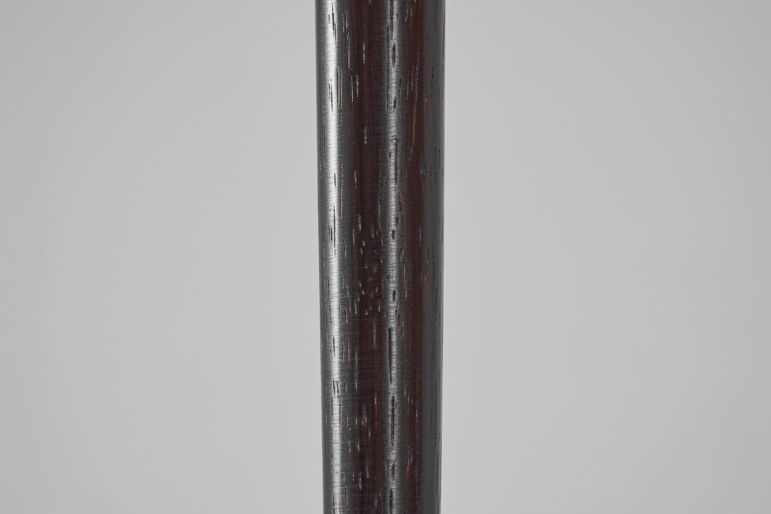 Lampada da terra moderna in ottone e Wood, Europa, metà del XX secolo in vendita 7