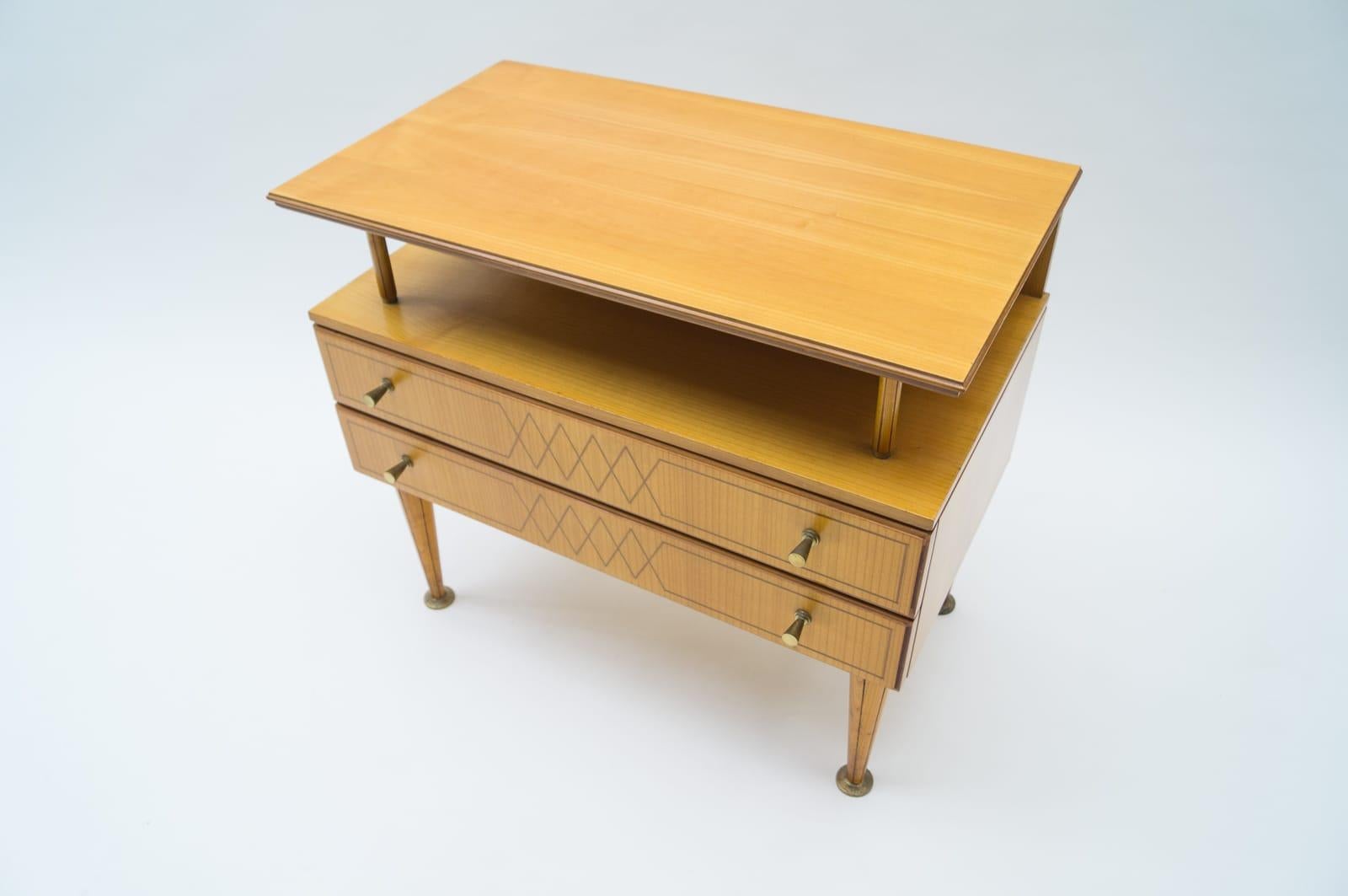 Mid-Century Modern Brass and Wood Nightstands, 1950s, Set of 2 For Sale 4