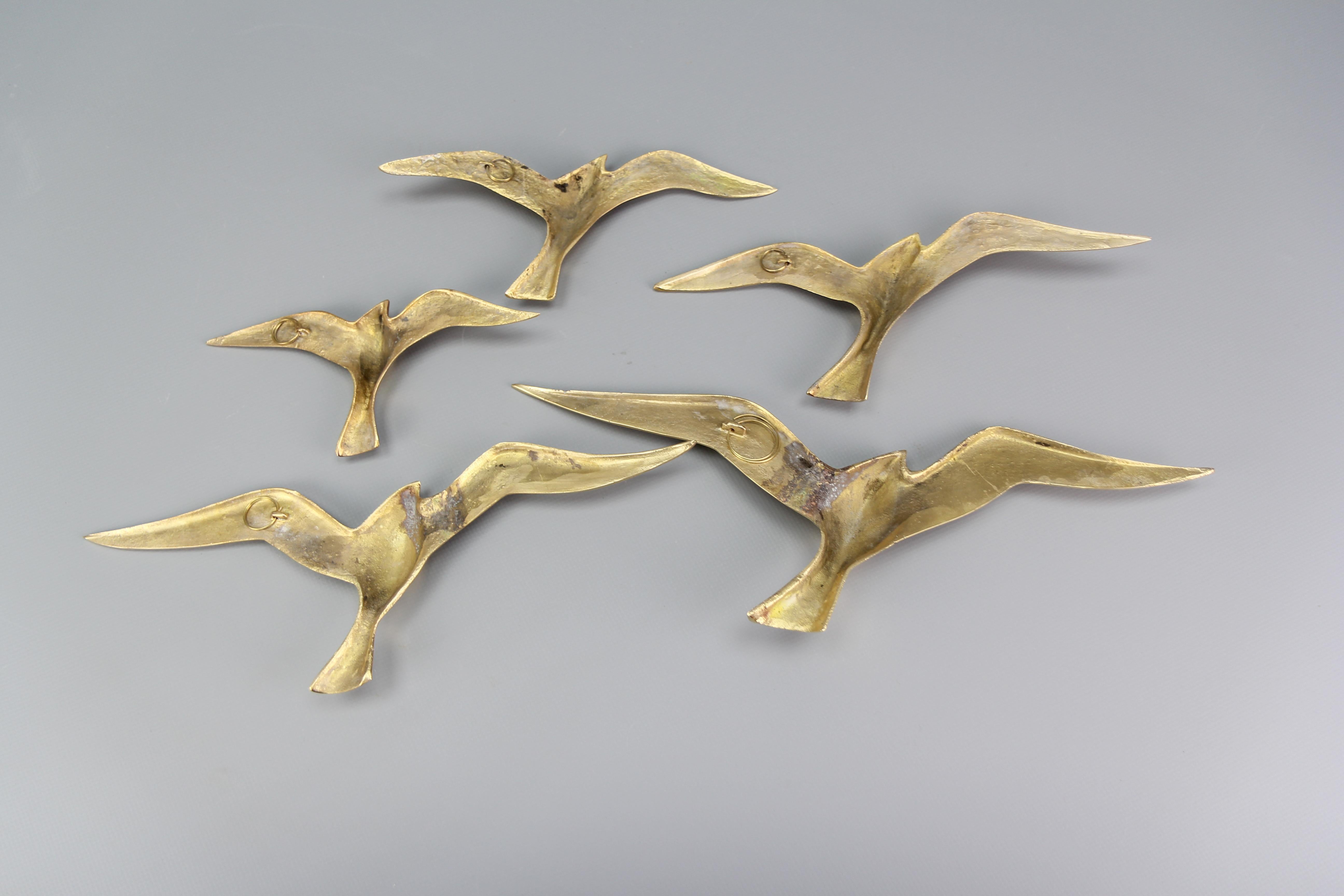 Mid-Century Modern Brass Bird Wall-Mounted Figures, Set of Five For Sale 6