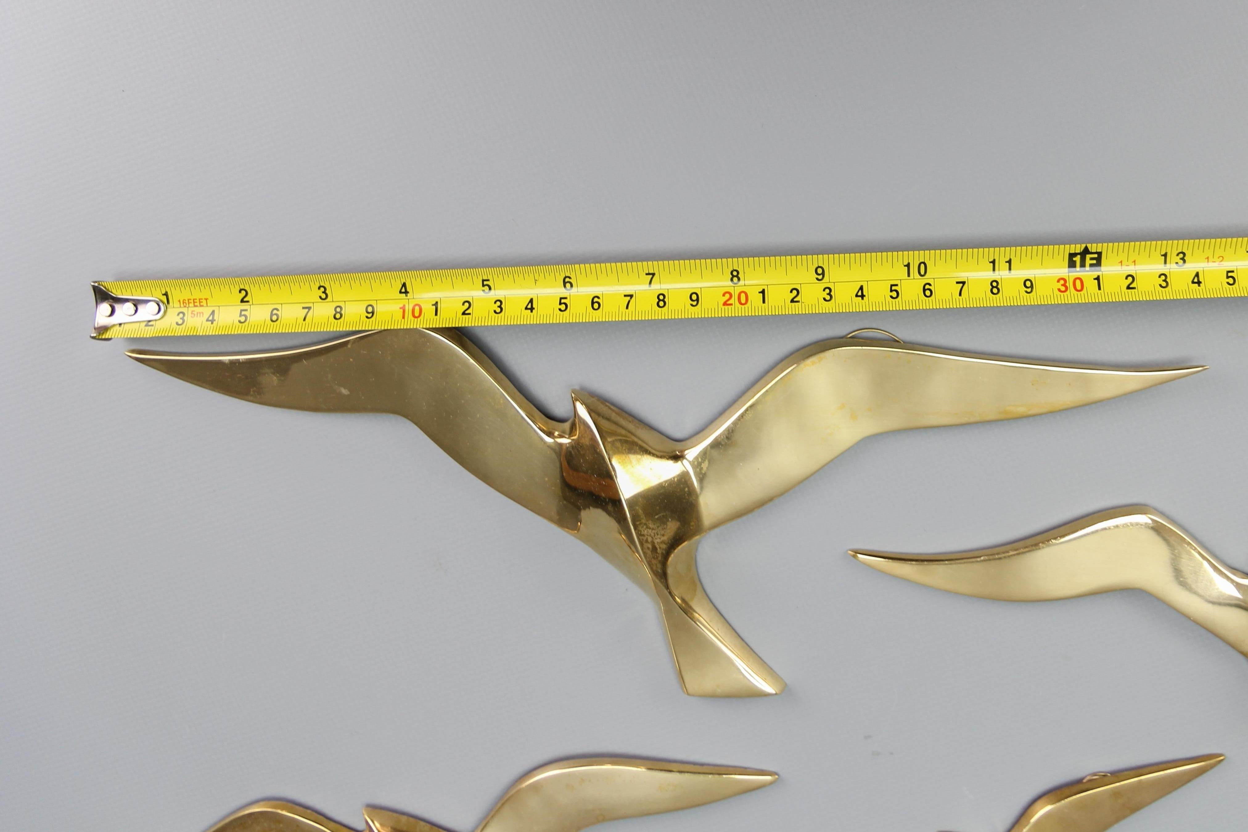 Mid-Century Modern Brass Bird Wall-Mounted Figures, Set of Five For Sale 11