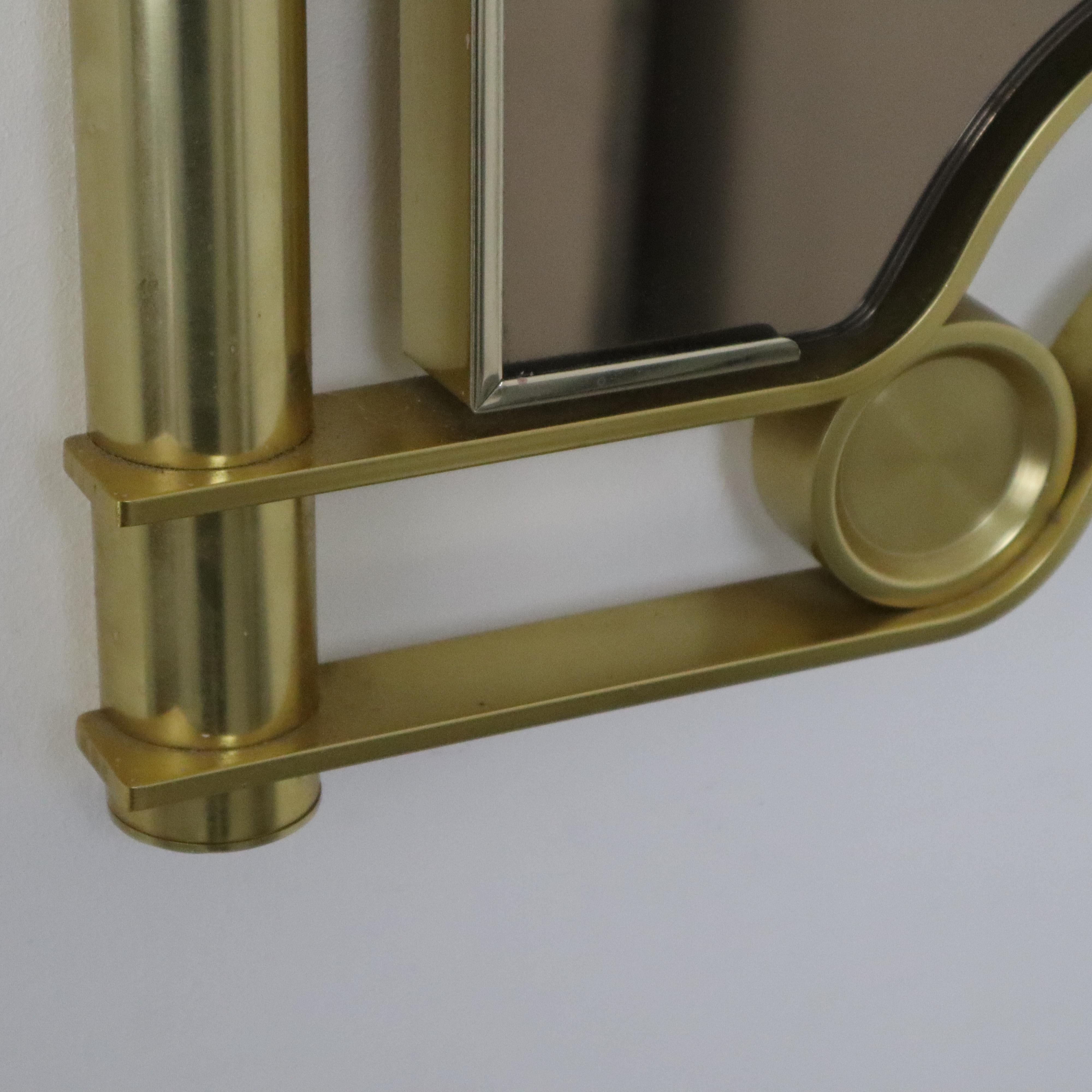 Mid-century modern Italian Modern Curved Satin Brass Wall Mirror Frigerio, 1970s For Sale 3