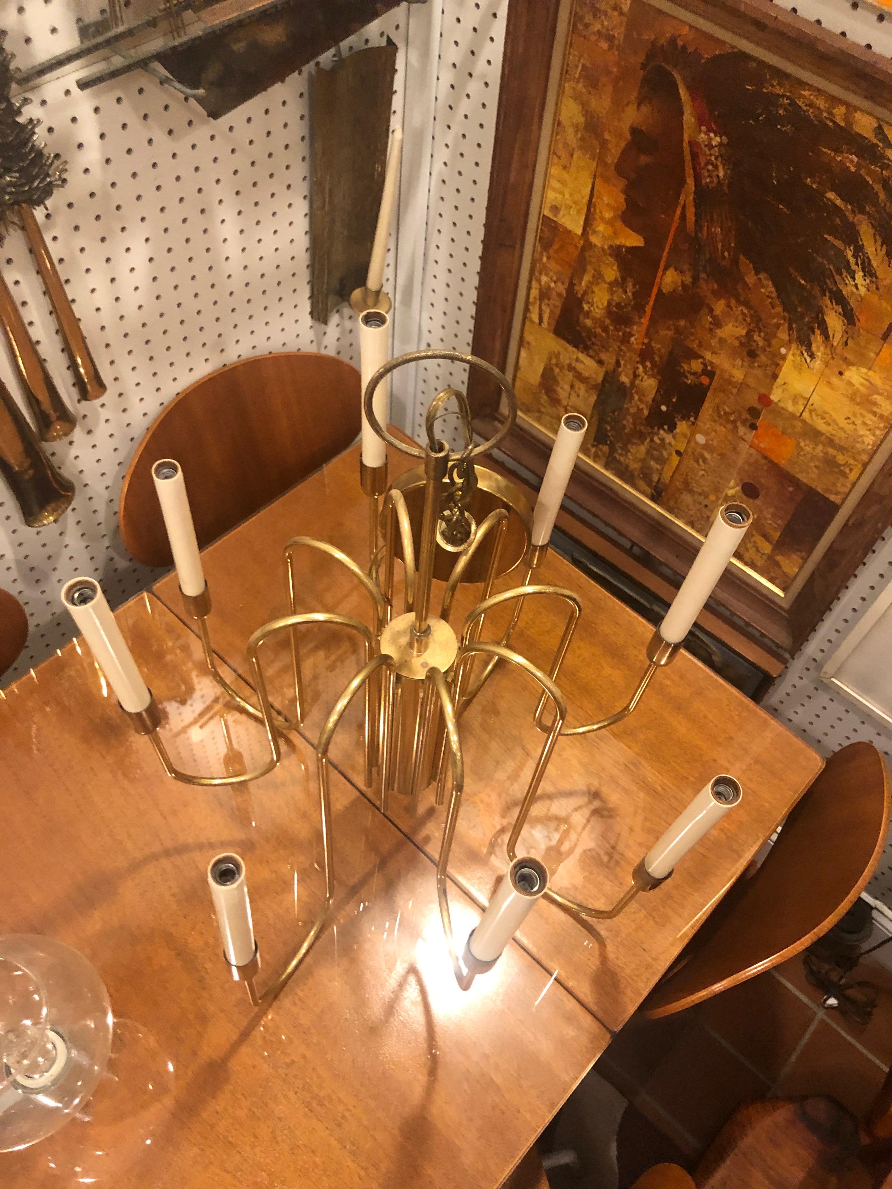 Mid-Century Modern Brass Chandelier Attributed to Tommi Parzinger For Sale 5