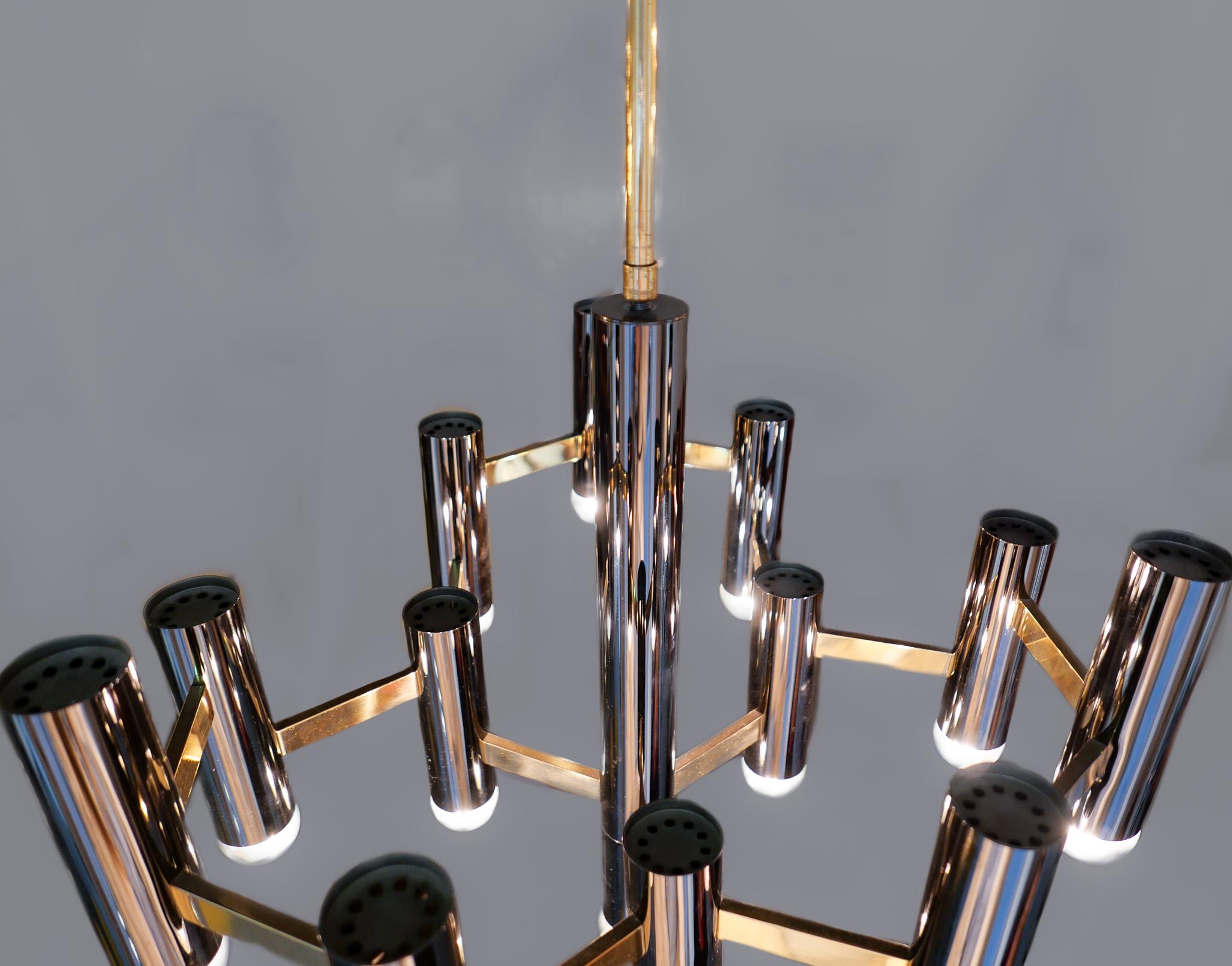 Mid-Century Modern Brass Chandelier by Gaetano Sciolari, Italy, 1970s For Sale 10