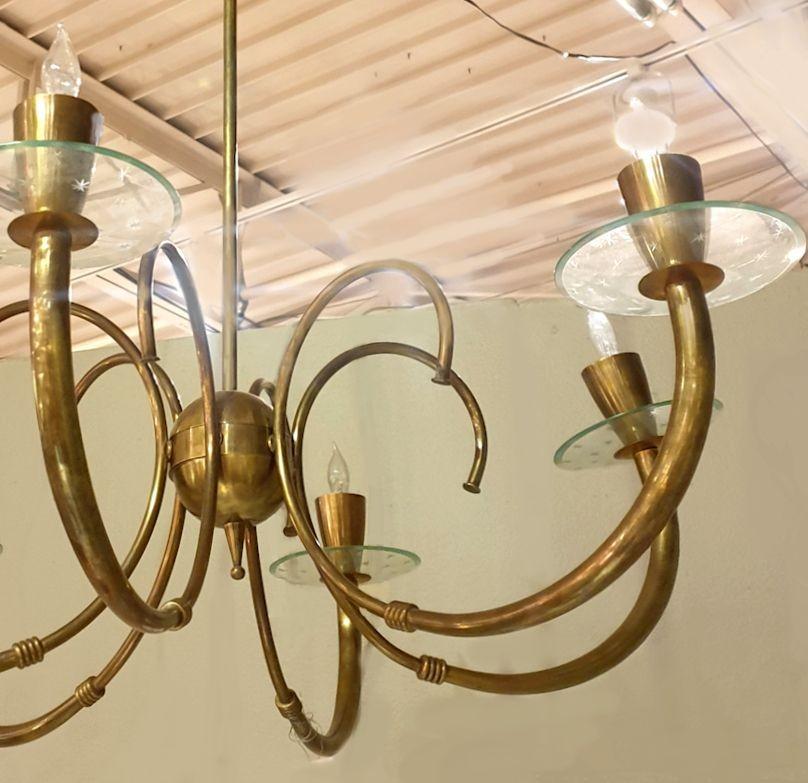 Mid Century brass chandelier, Italy In Excellent Condition For Sale In Dallas, TX