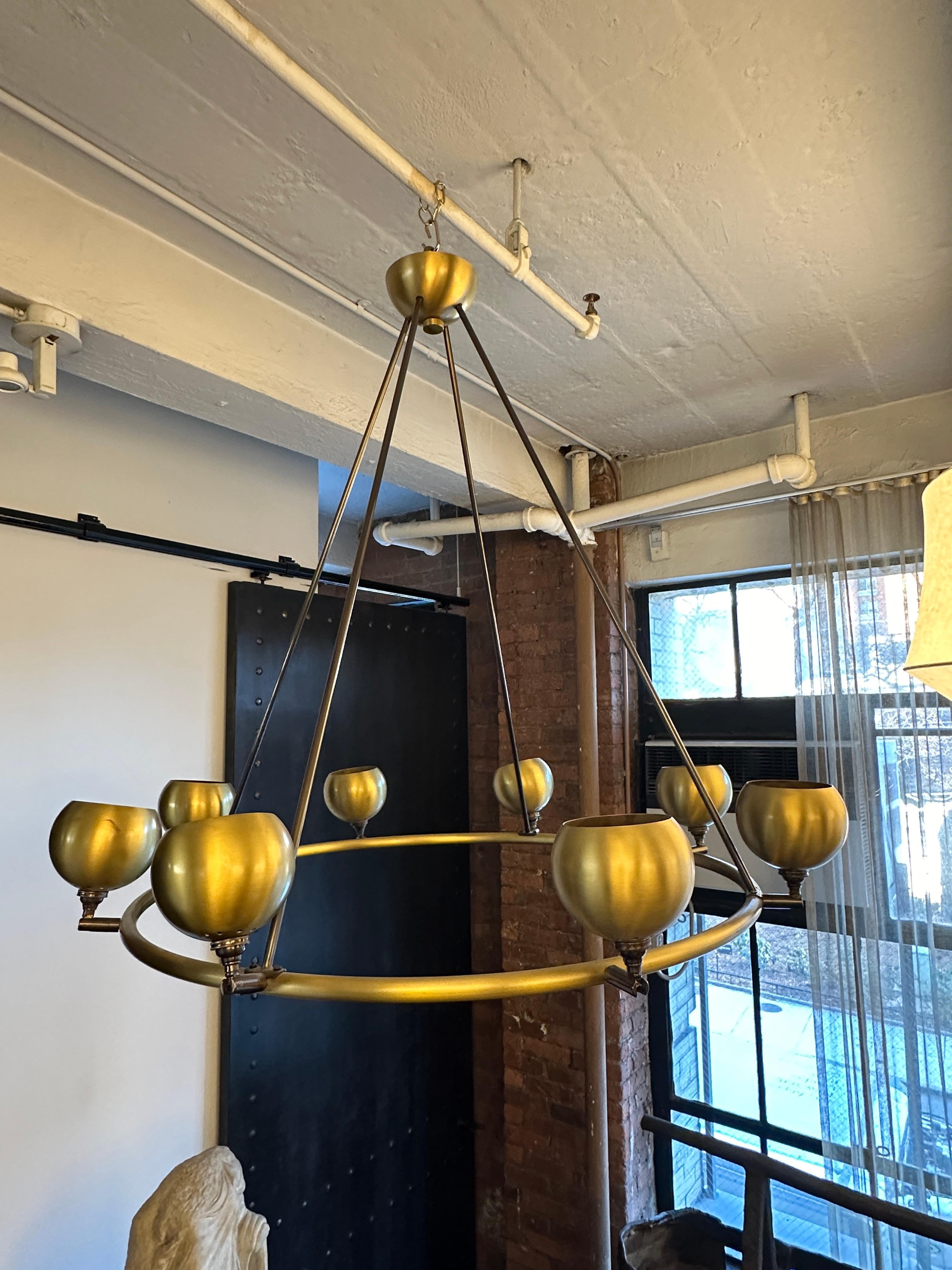 Mid-Century Modern Chendelier en laiton The MODERNITY en vente