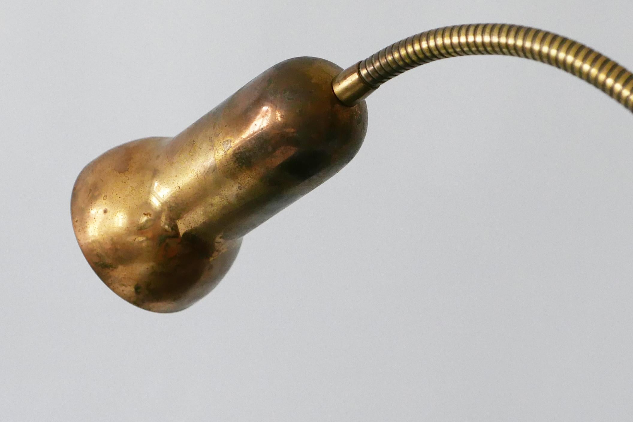 Mid-Century Modern Brass Clamp Table Lamp by Gebrüder Cosack, 1970s, Germany In Good Condition In Munich, DE