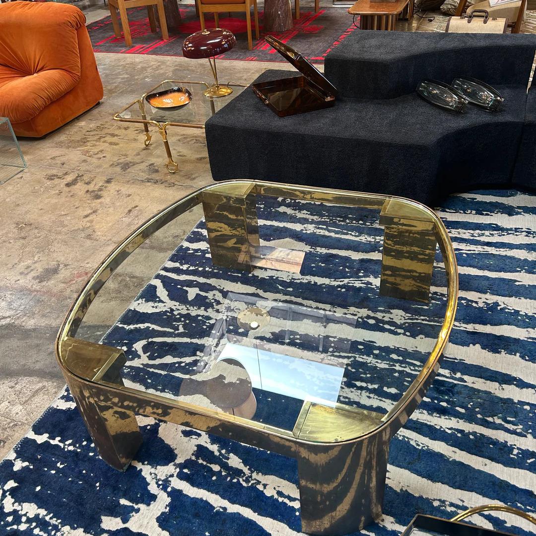 Européen Table basse en laiton The Moderns Modernity en vente