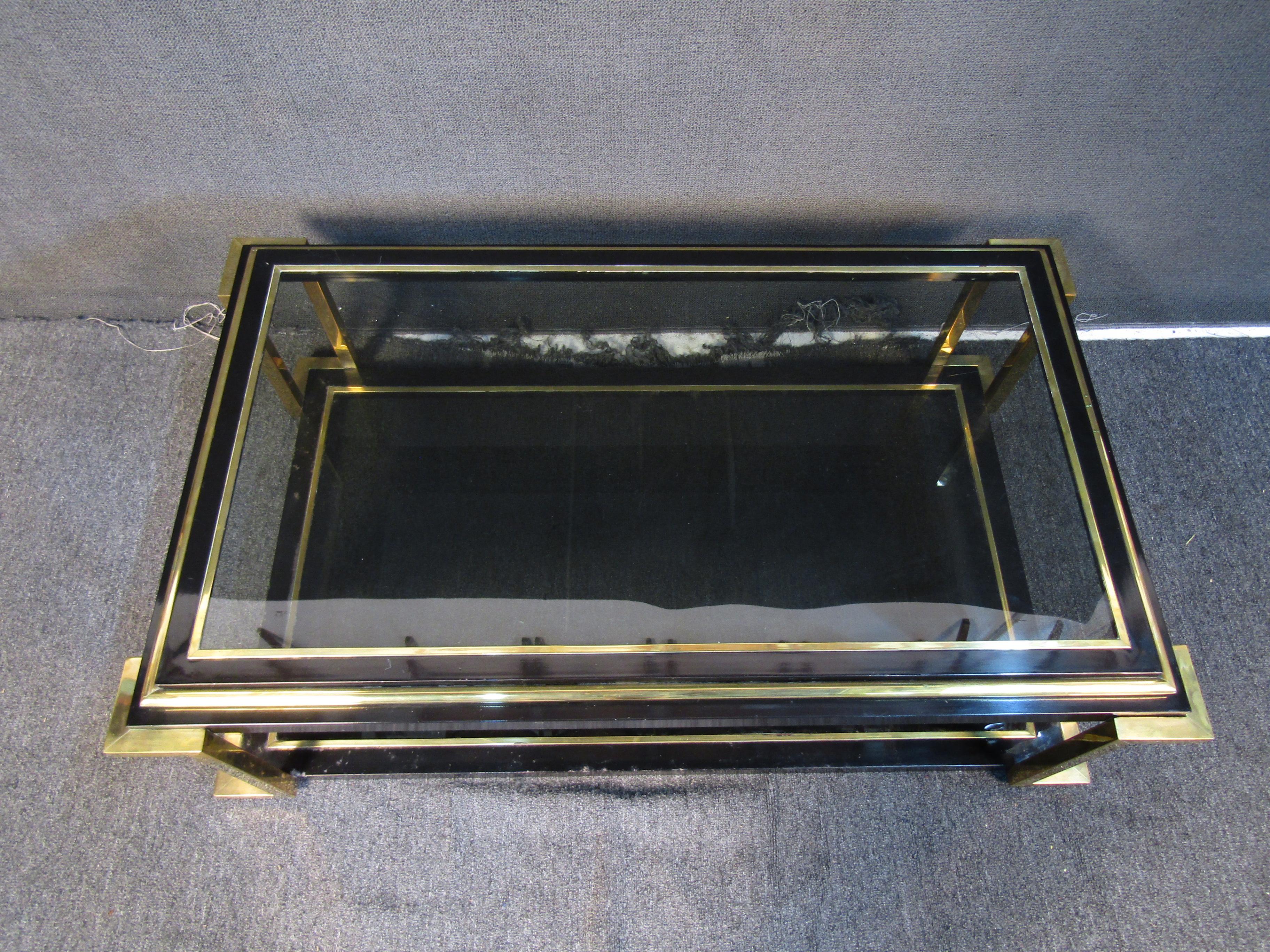 Mid-Century Modern Brass Coffee Table For Sale 1