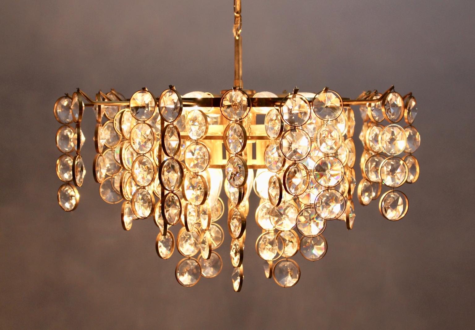 Mid-Century Modern Brass Crystal Vintage Chandelier Gaetano Sciolari Italy 1960s For Sale 3