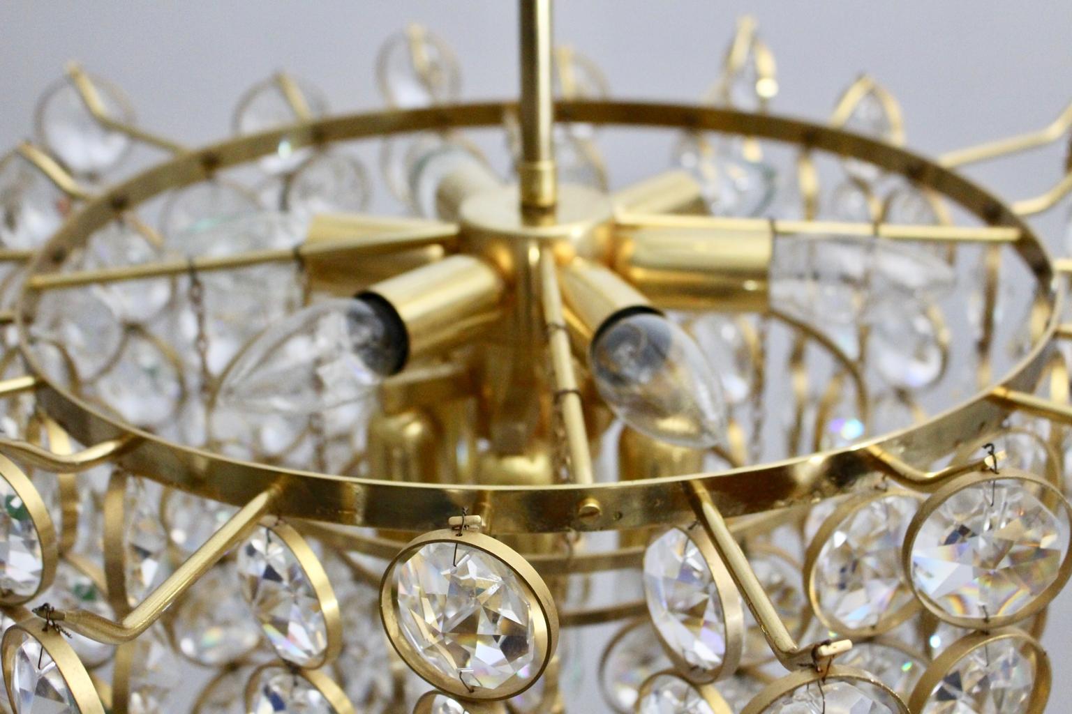 Mid-Century Modern Brass Crystal Vintage Chandelier Gaetano Sciolari Italy 1960s For Sale 6
