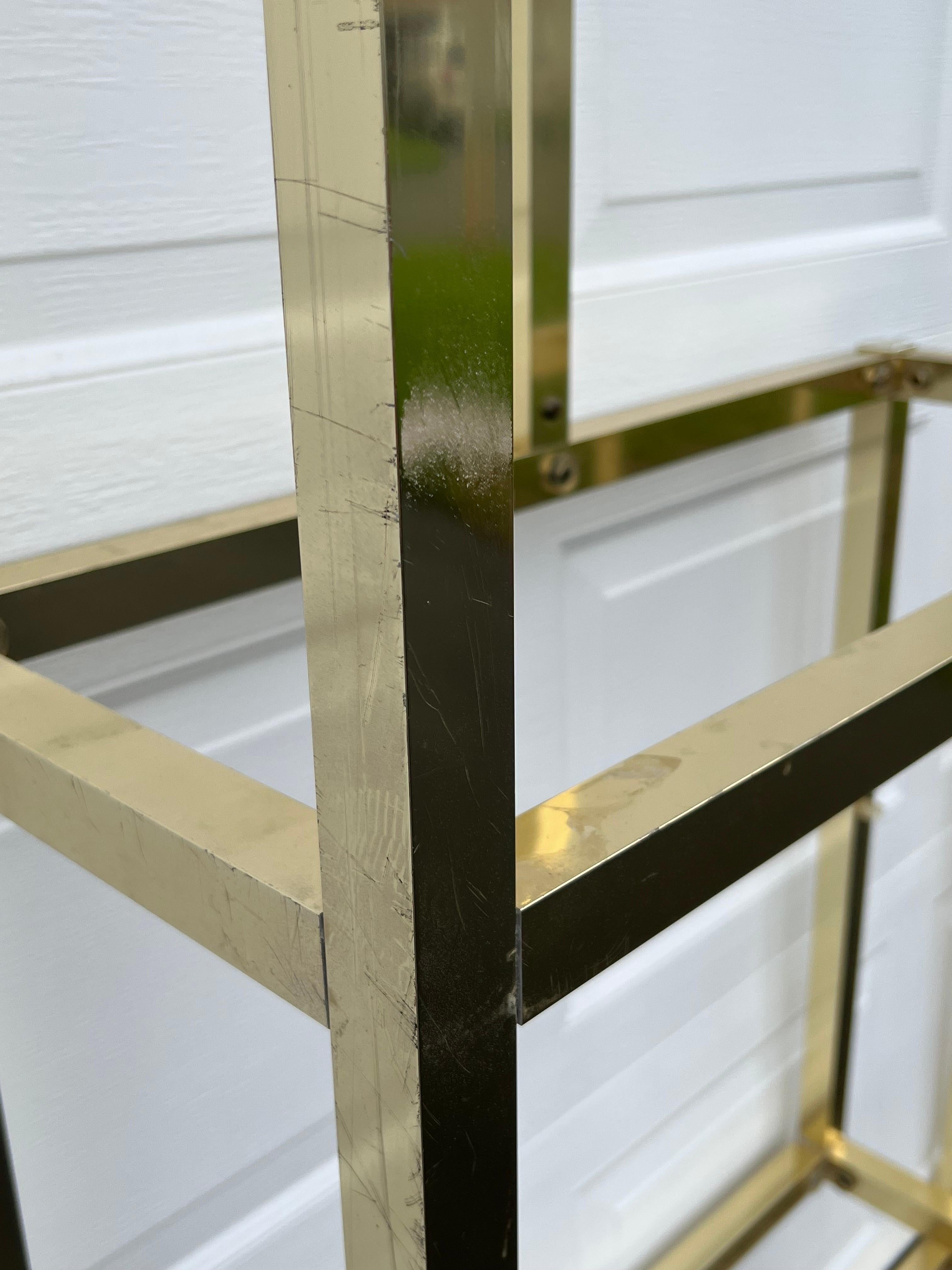 Etagere in ottone del Mid Century Modern in vendita 7