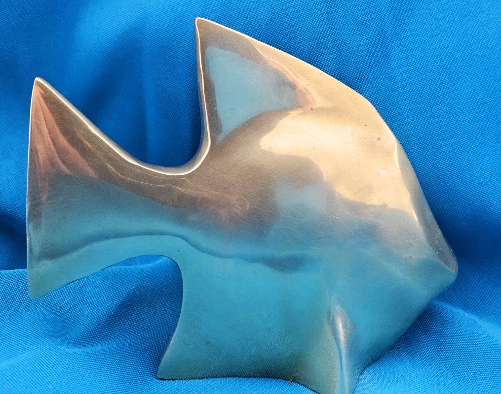 Mid-Century Modern Brass Fish Sculpture in the style of Andre Bloc For Sale 1