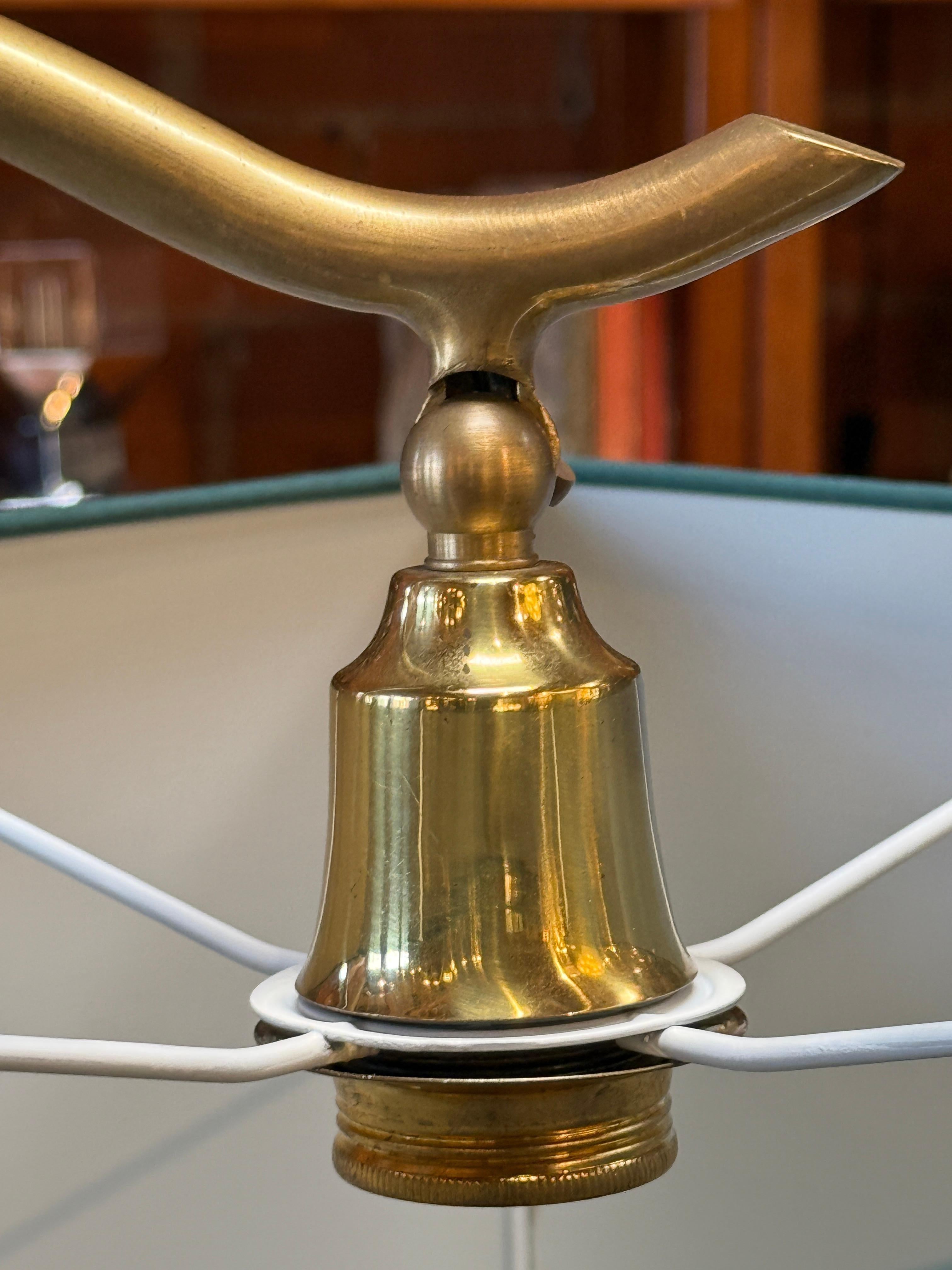 Mid-Century Modern Brass Floor Lamp with Teal Fabric Shade In Good Condition For Sale In Los Angeles, CA