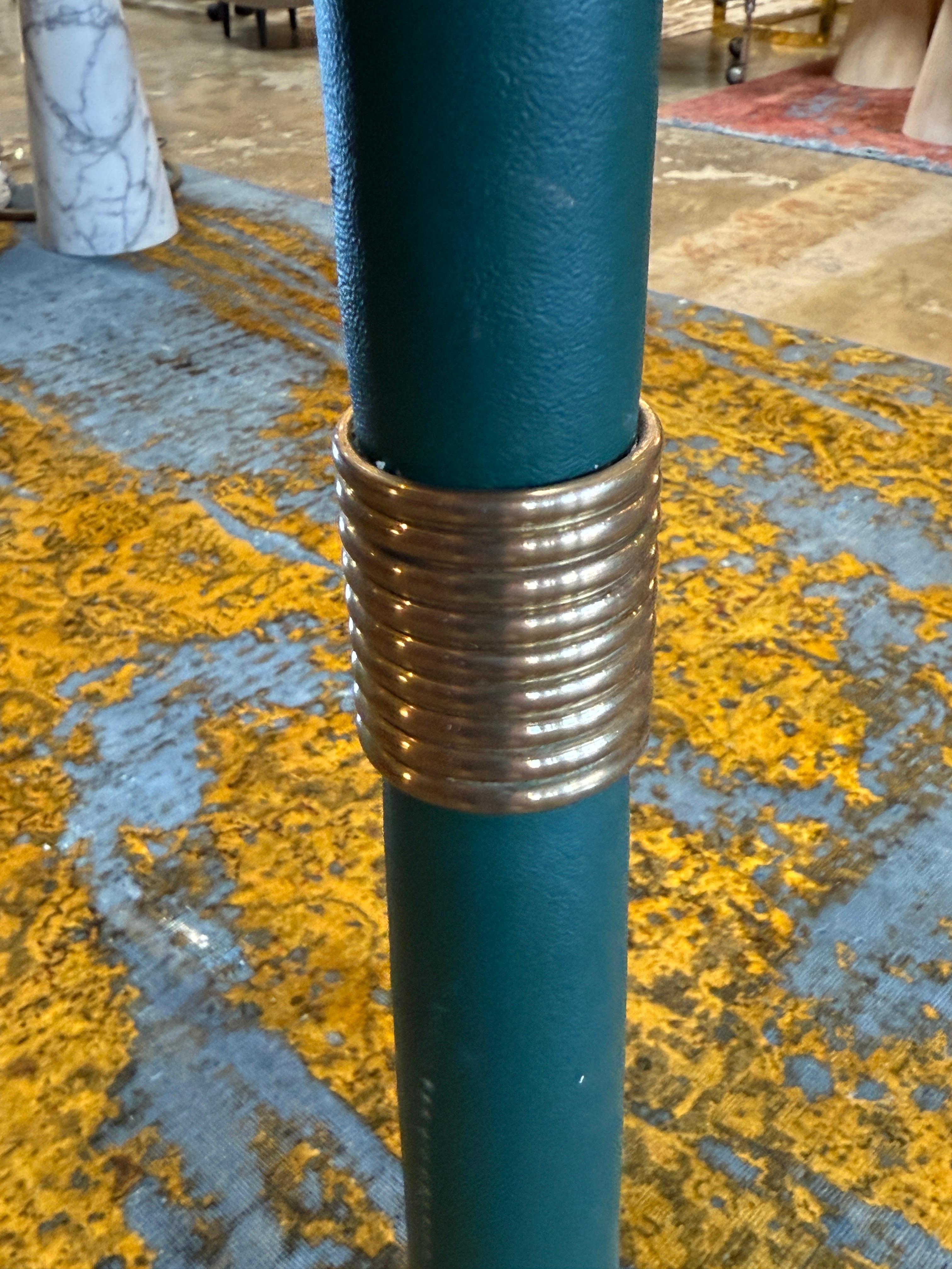 Mid-Century Modern Brass Floor Lamp with Teal Fabric Shade For Sale 4