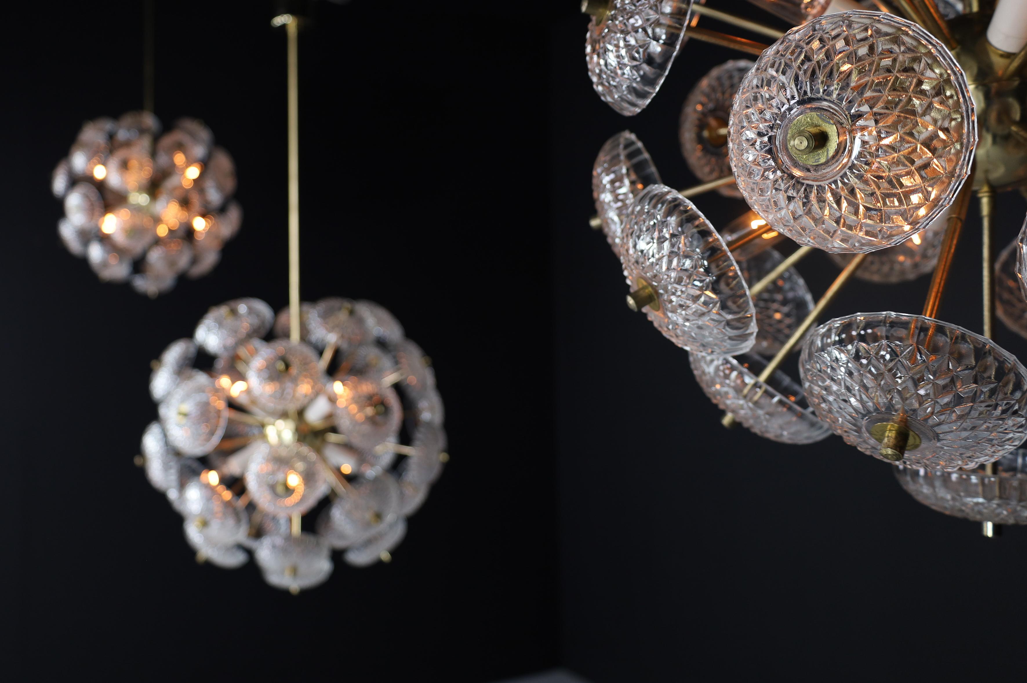 Mid-Century Modern Brass Floral Glass and Brass Chandelier,  Europe, 1960s For Sale 2