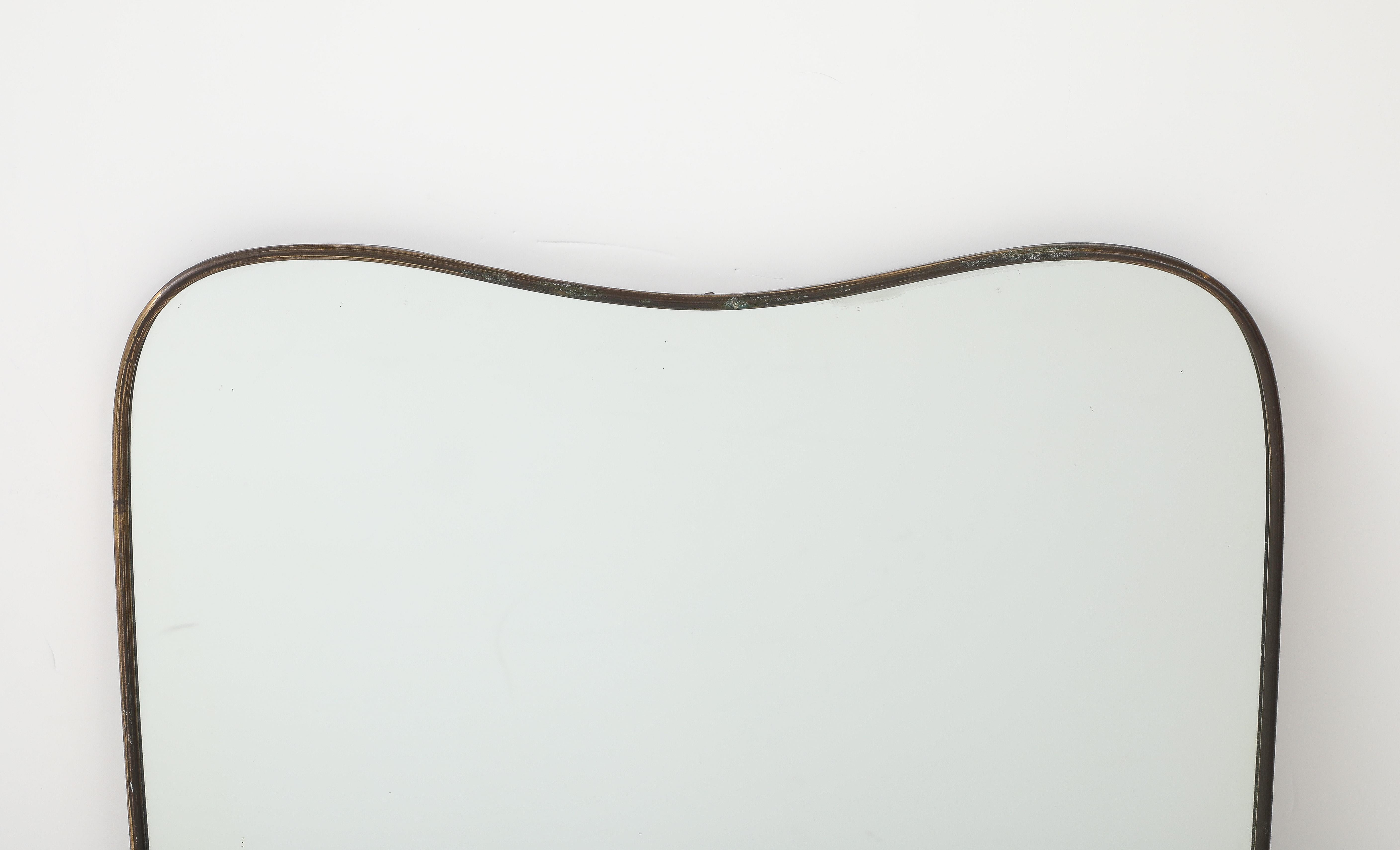 Miroir à encadrement en laiton, Italie, 1950, The Moderns en vente 5