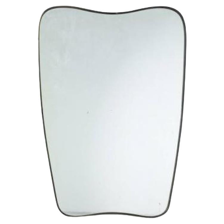 Miroir moderniste encadré de laiton, Italie, années 1950