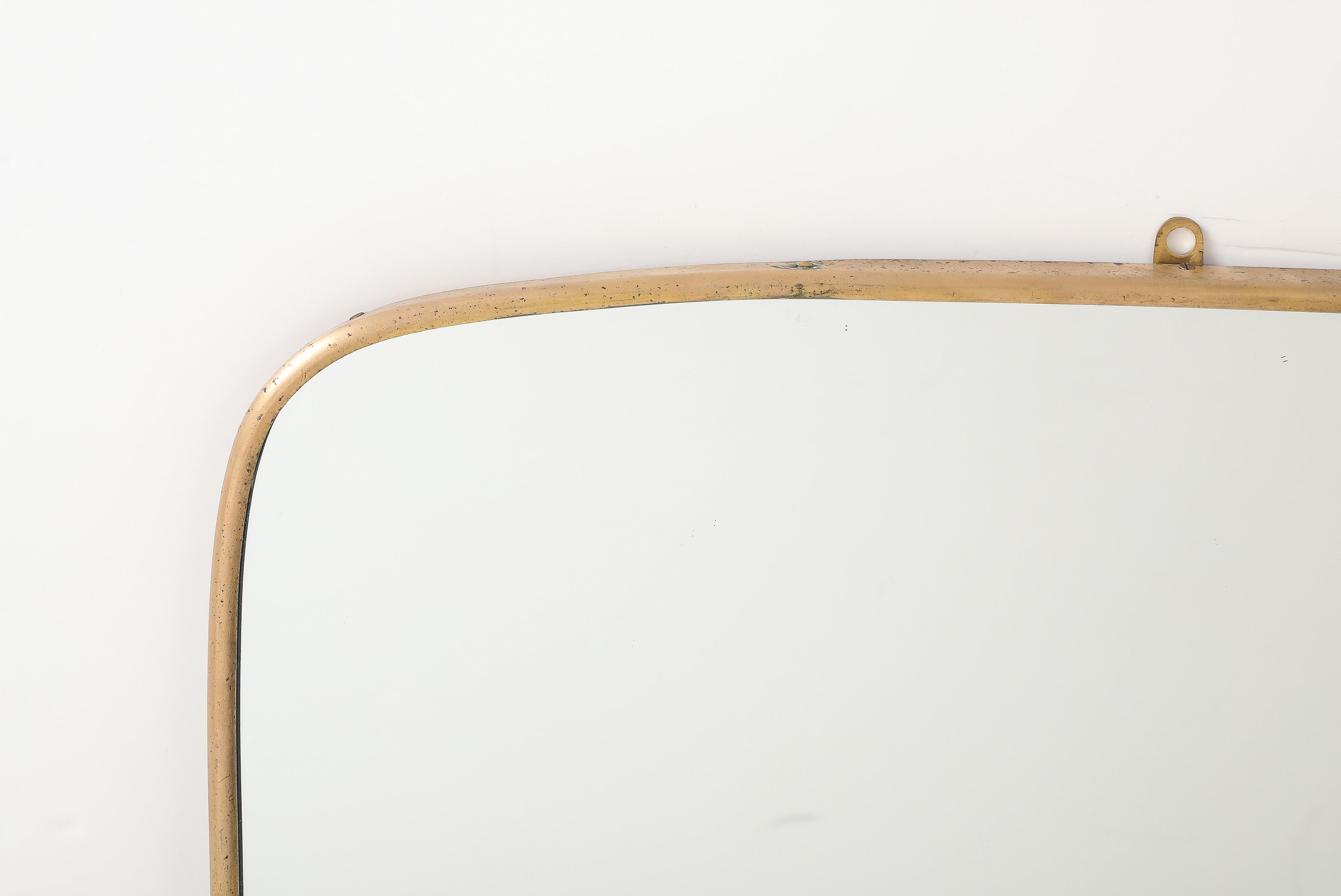 Specchio con cornice in ottone del Mid Century Modern, Italia, anni '50 in vendita 4