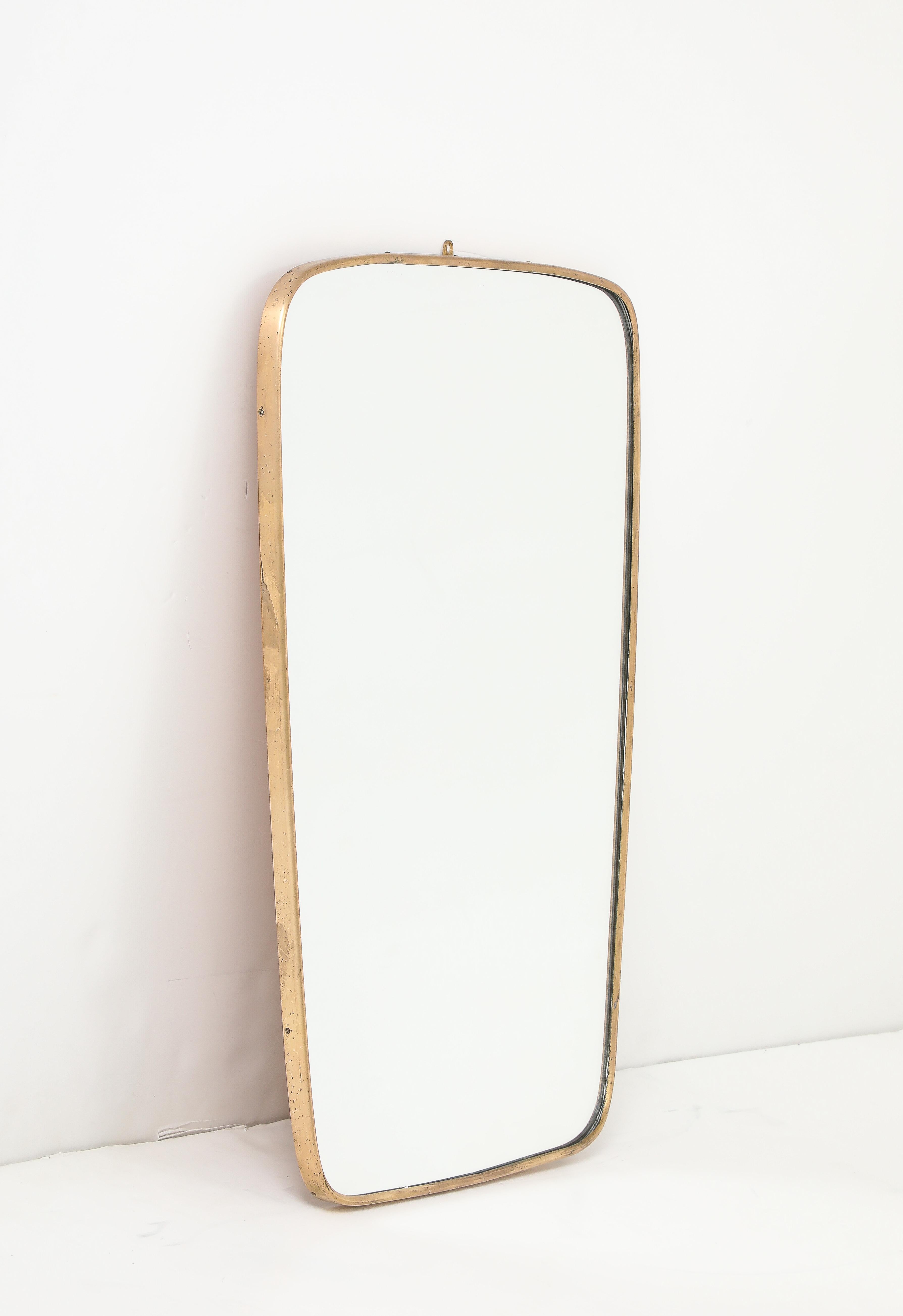Mid-Century moderno Specchio con cornice in ottone del Mid Century Modern, Italia, anni '50 in vendita