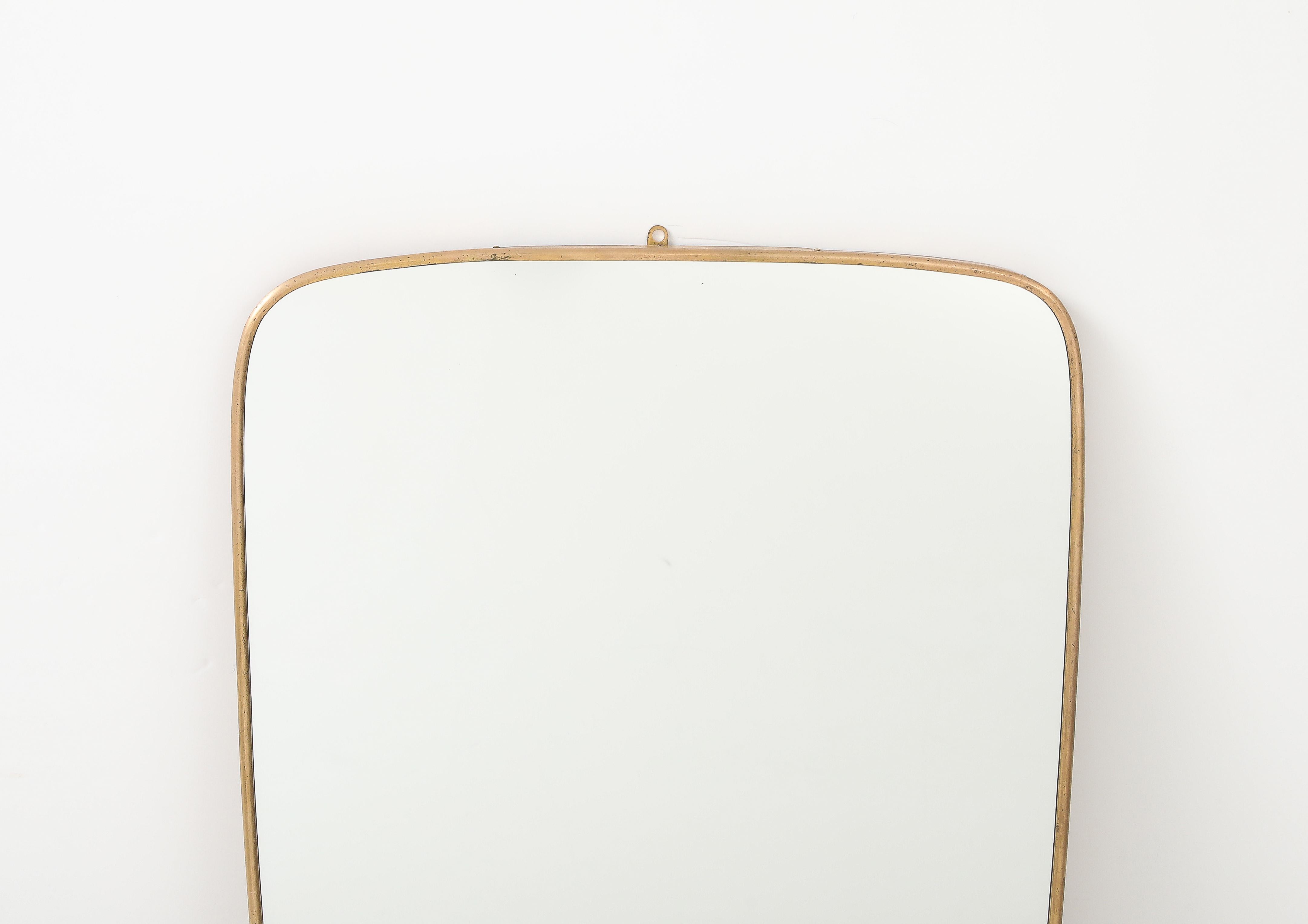 Specchio con cornice in ottone del Mid Century Modern, Italia, anni '50 in vendita 1