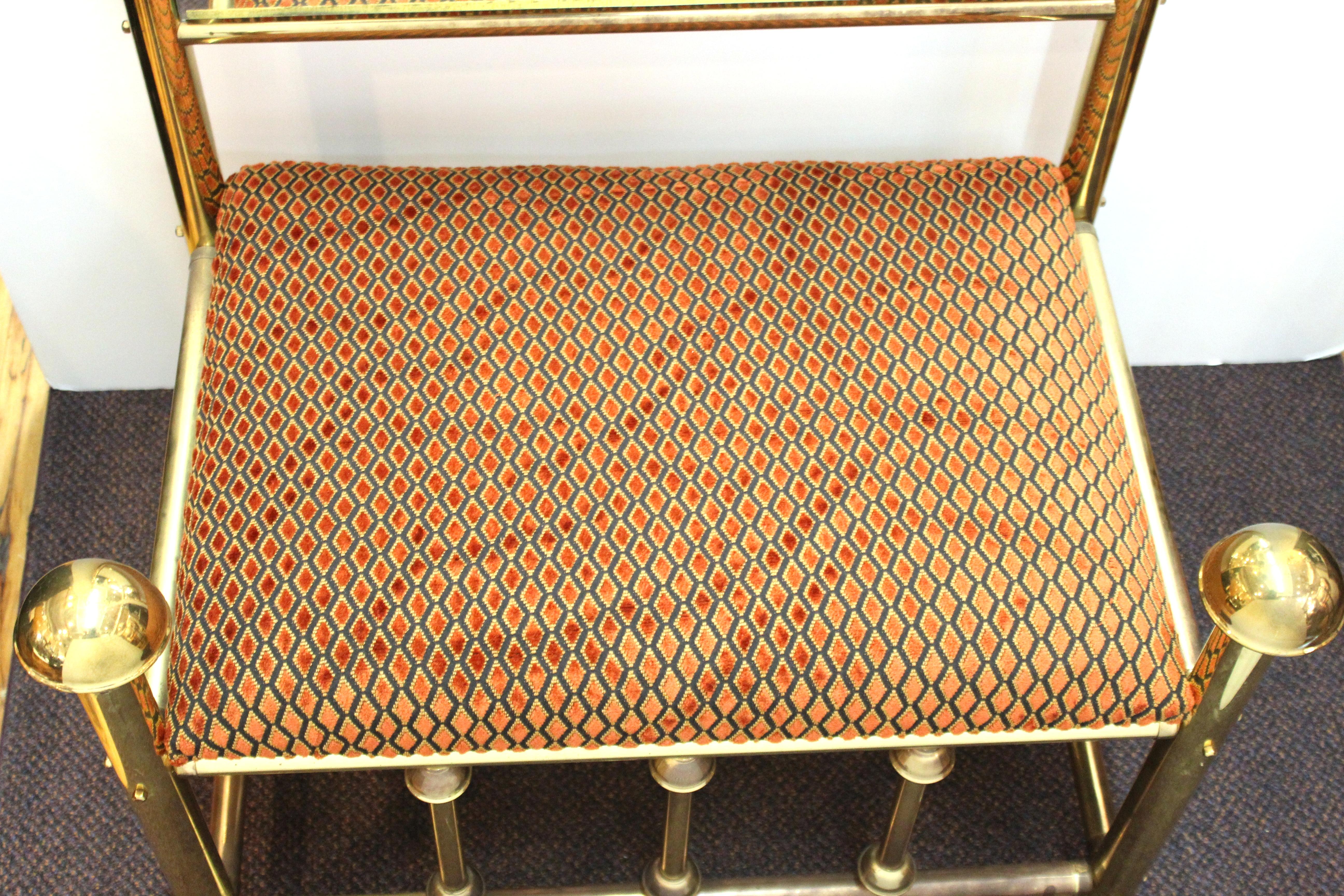 Mid-Century Modern Brass Hall Tree With Upholstered Bench In Good Condition In Astoria, NY