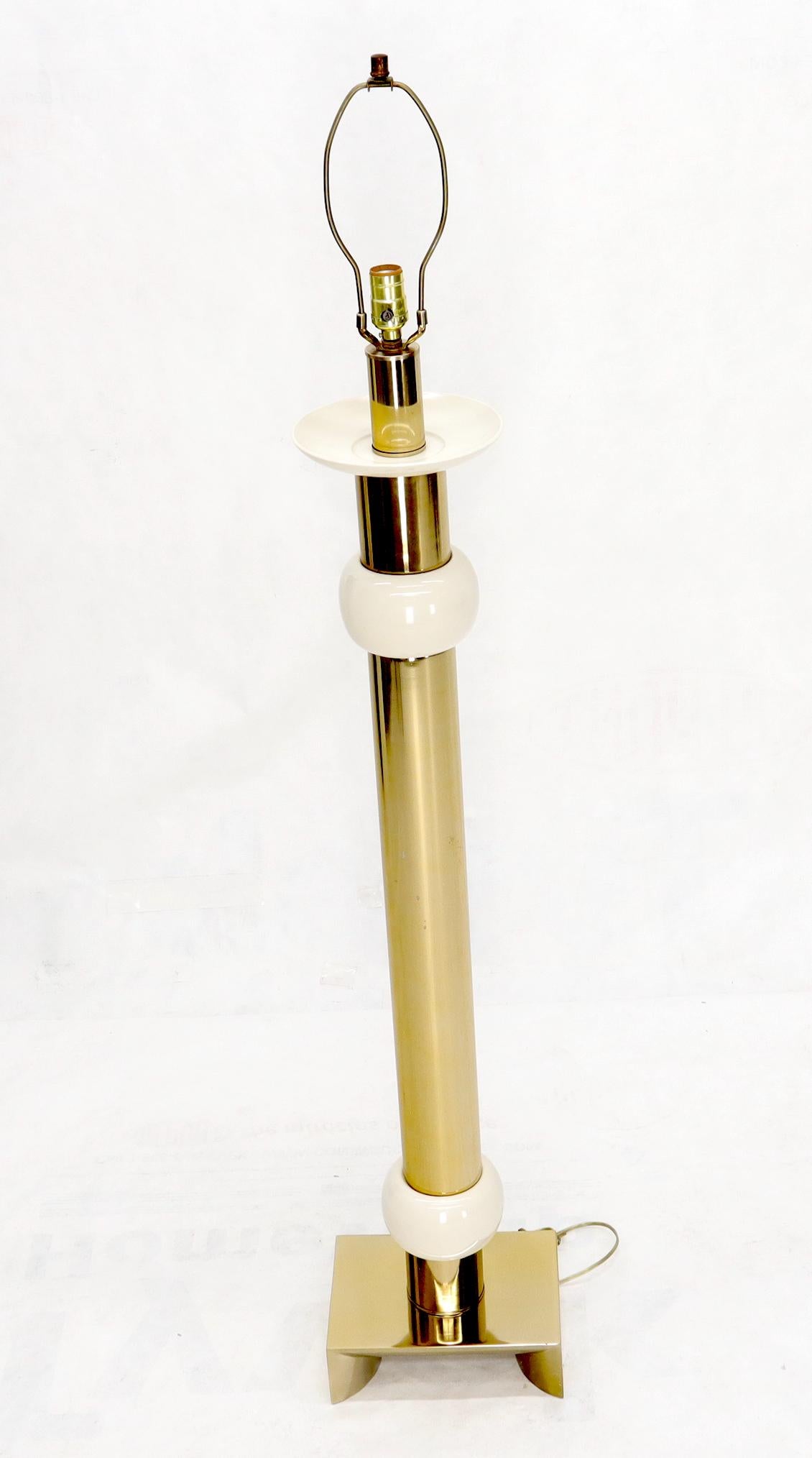 20th Century Mid-Century Modern Brass Heavy Bracket Shape Base Floor Lamp For Sale