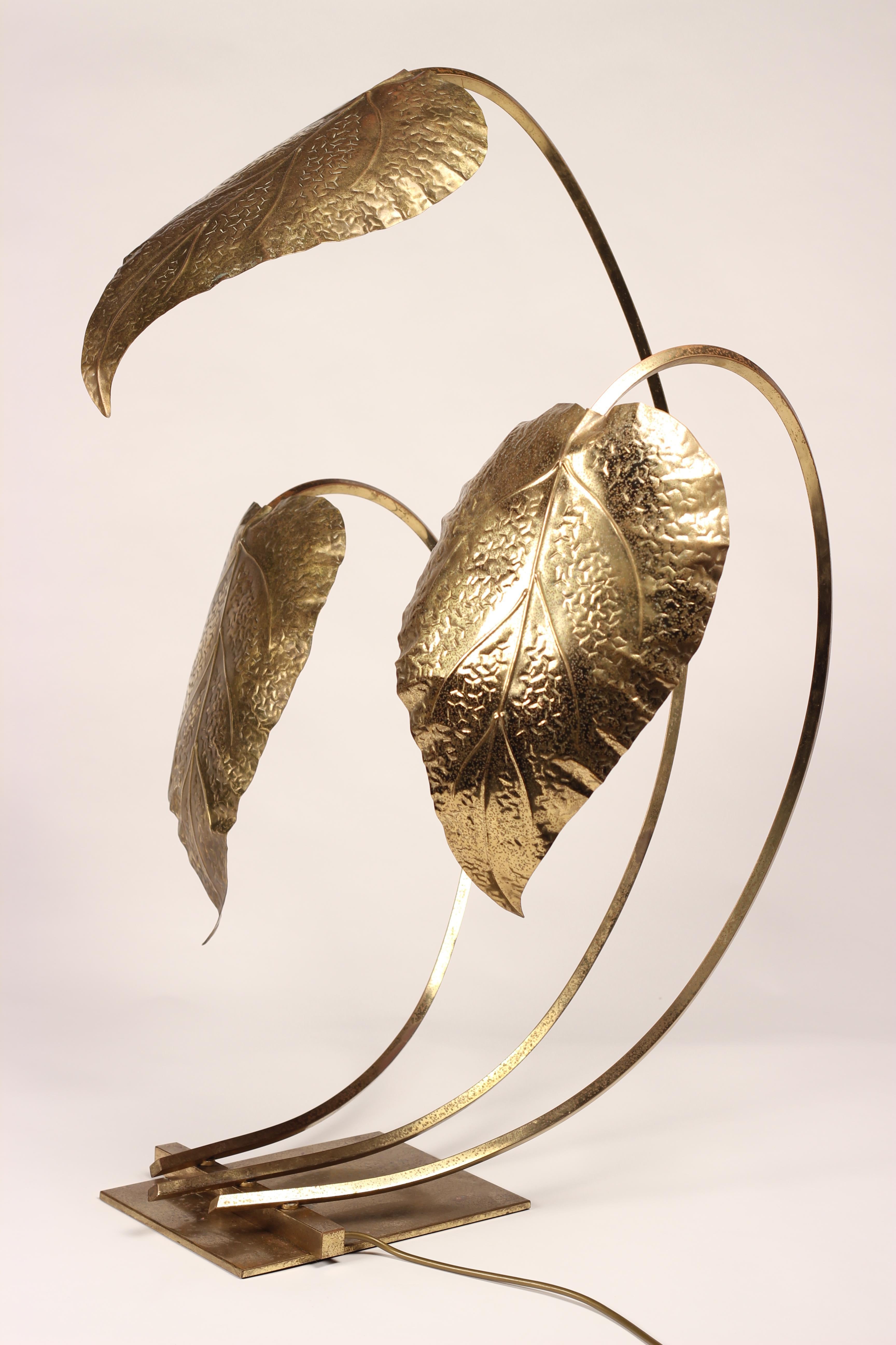Mid-Century Modern Brass Italian Leaf Light by Tommaso Barbi, 1970s For Sale 2