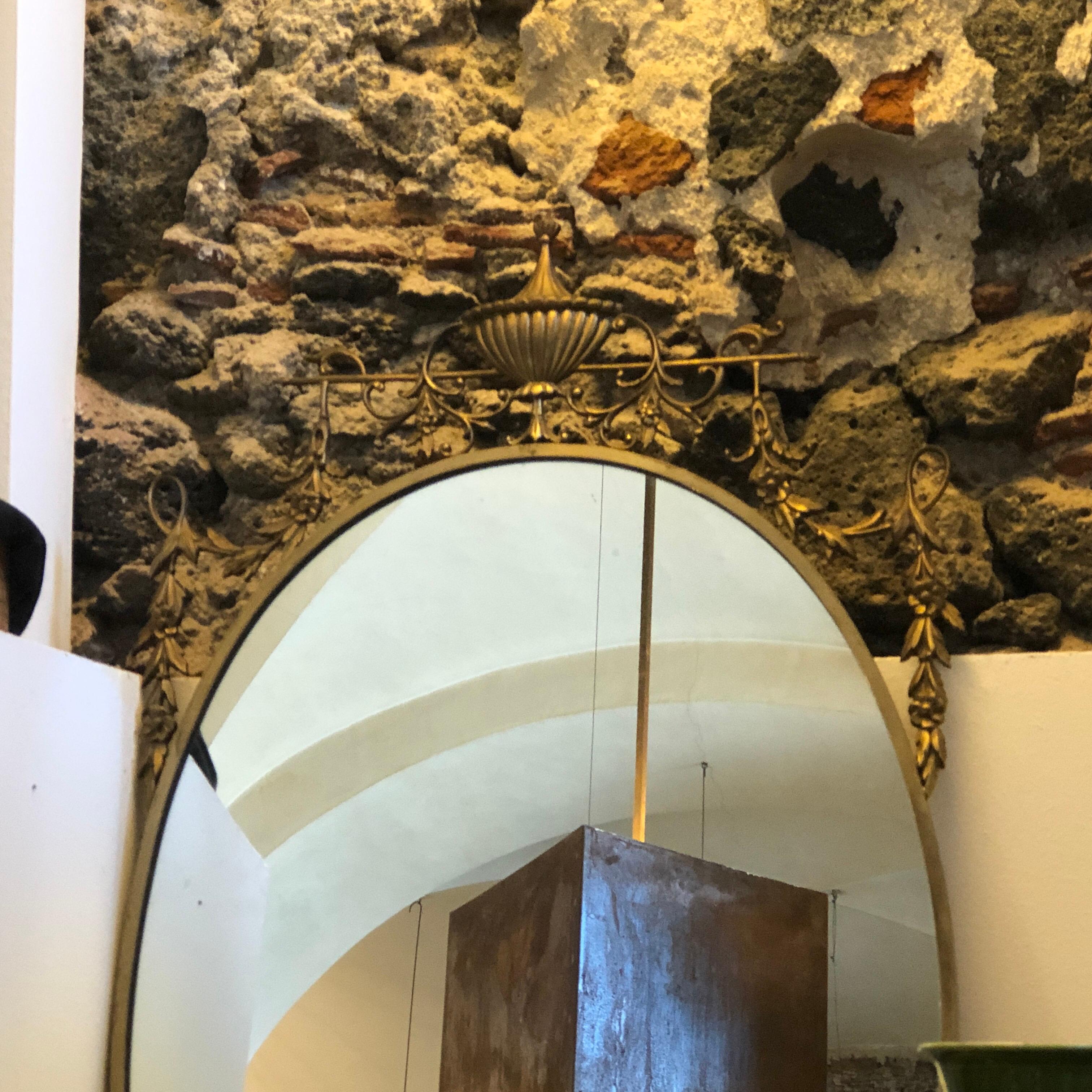 Mid-Century Modern Brass Italian Oval Mirror, circa 1960 In Good Condition In Aci Castello, IT