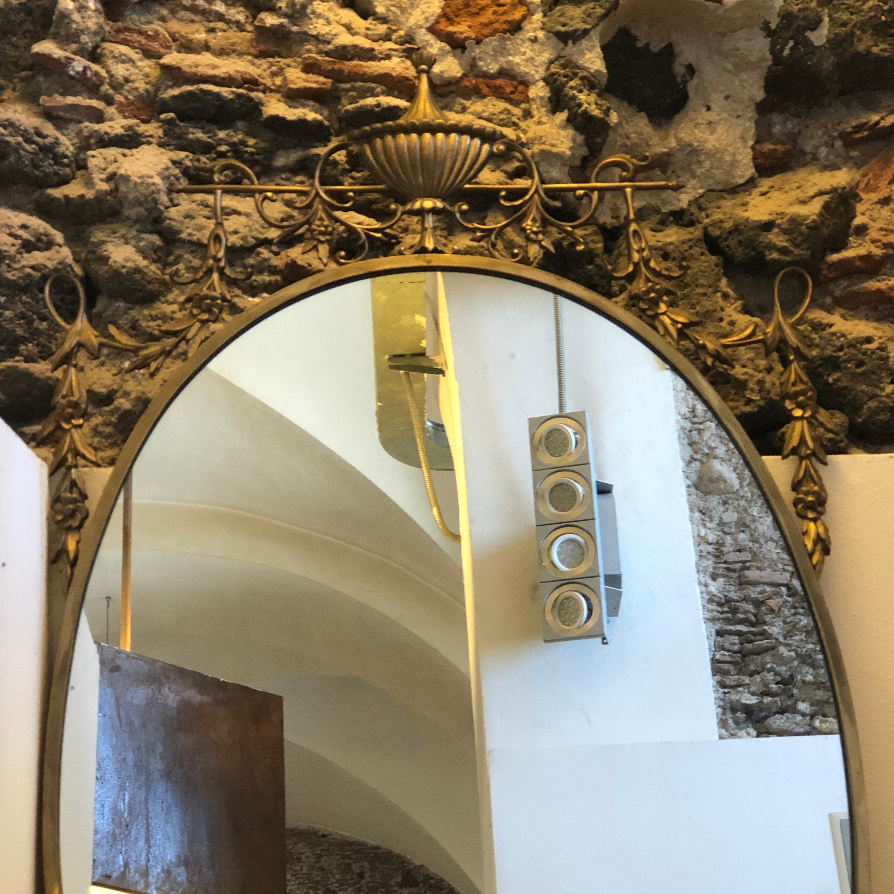 Mid-Century Modern Brass Italian Oval Mirror, circa 1960 1