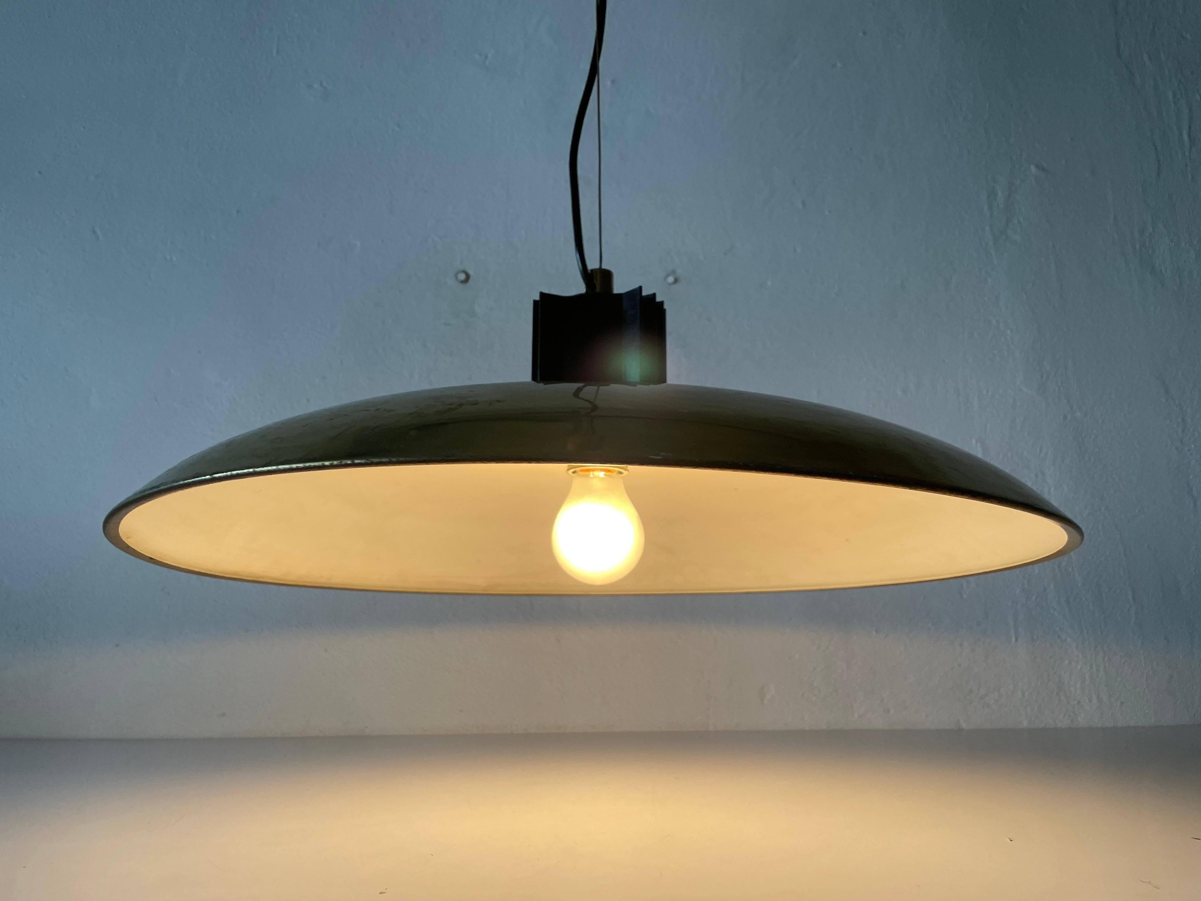 Lampe à suspension italienne XL en laiton mi-siècle moderne, années 1960, Italie en vente 1