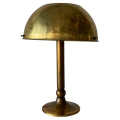 Große Mid-Century Modern-Tischlampe aus Messing von Florian Schulz, 1970er Jahre, Deutschland